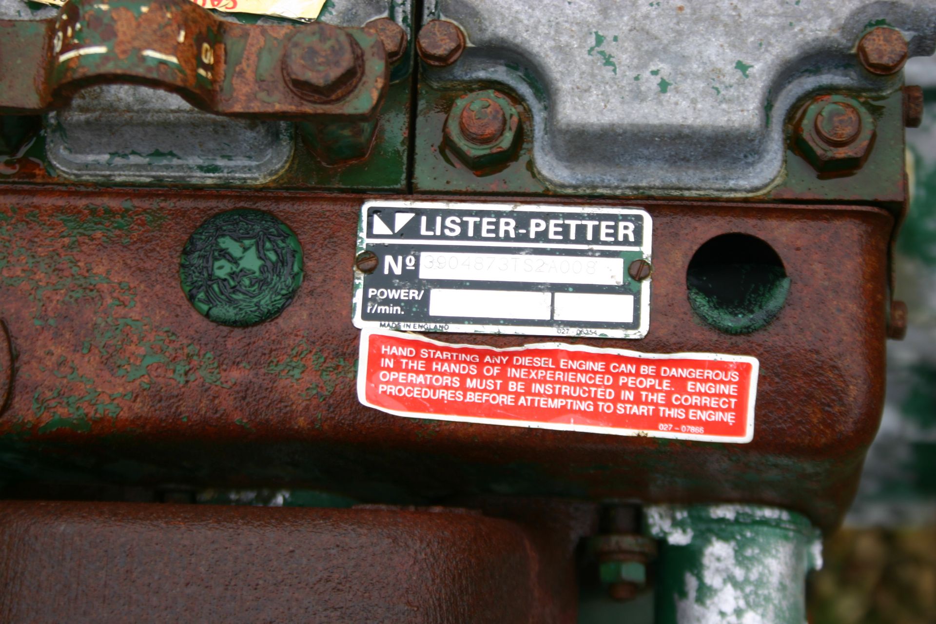 LEROY SOMER LISTER GENERATOR, 9.2 KVA 240 VOLT, FITTED WITH LISTER 2 CYLINDER ENGINE, ELECTRIC START - Image 3 of 6