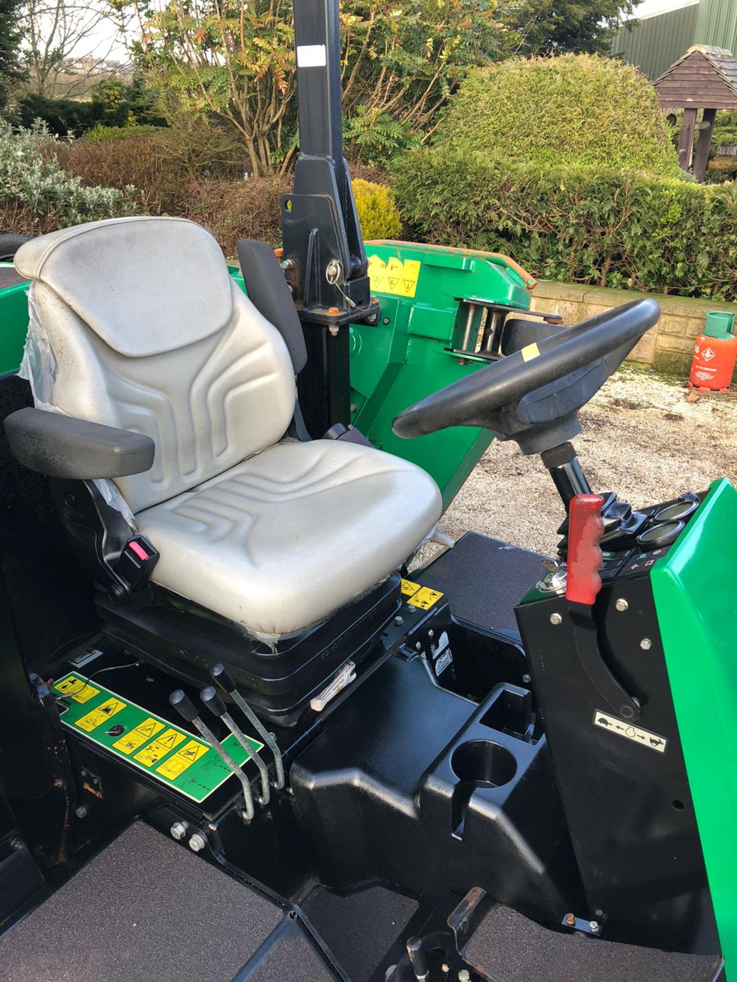 RANSOMES HR6010 BATWING RIDE ON LAWN MOWER, ONLY 144 HOURS, YEAR 2014, 4 WHEEL DRIVE *PLUS VAT* - Bild 6 aus 8