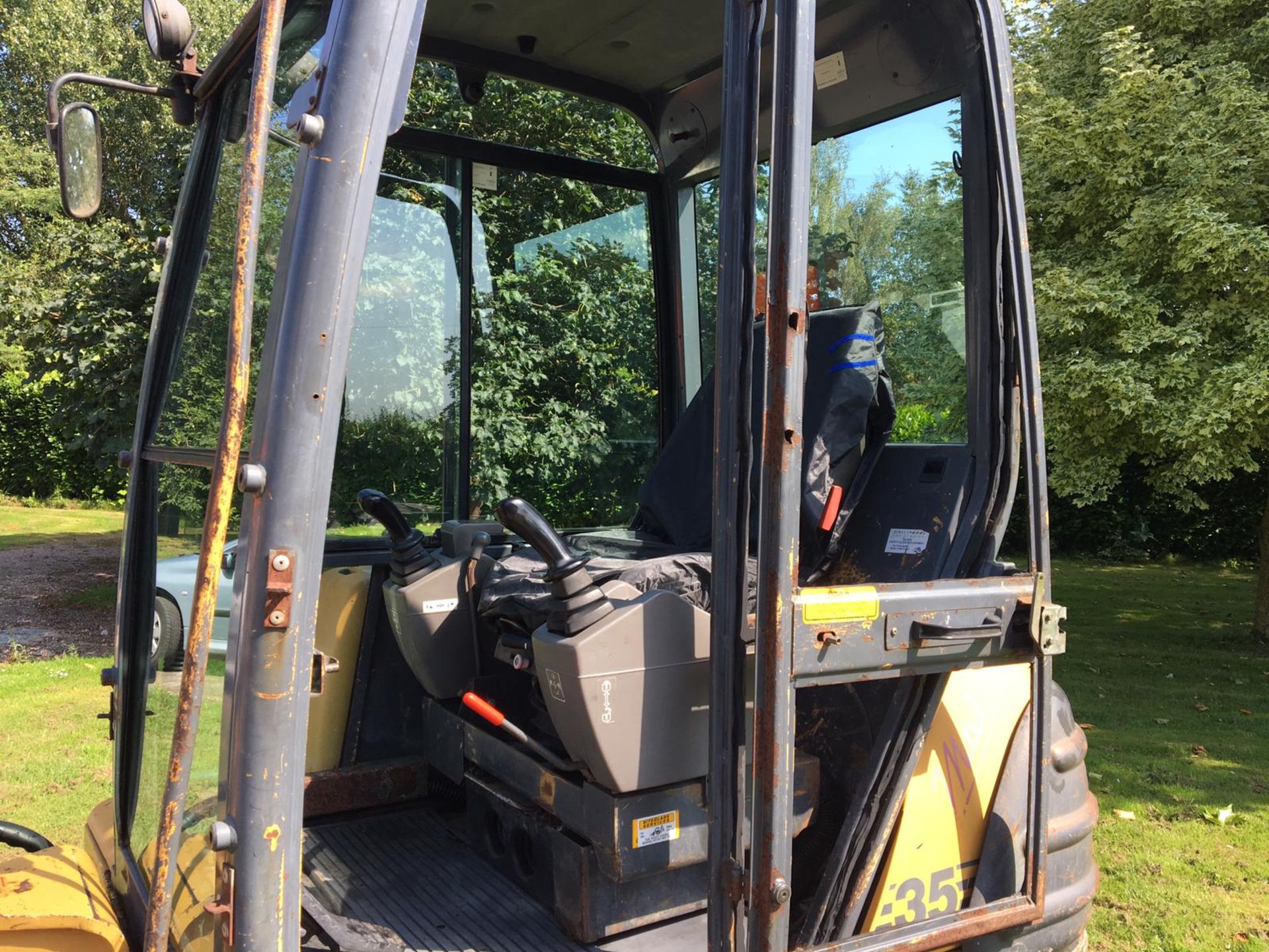 CASE CX35 3.5 TON TRACKED MINI DIGGER / EXCAVATOR 1 X BUCKET, RUNS, WORKS AND DIGS *NO VAT* - Image 6 of 9