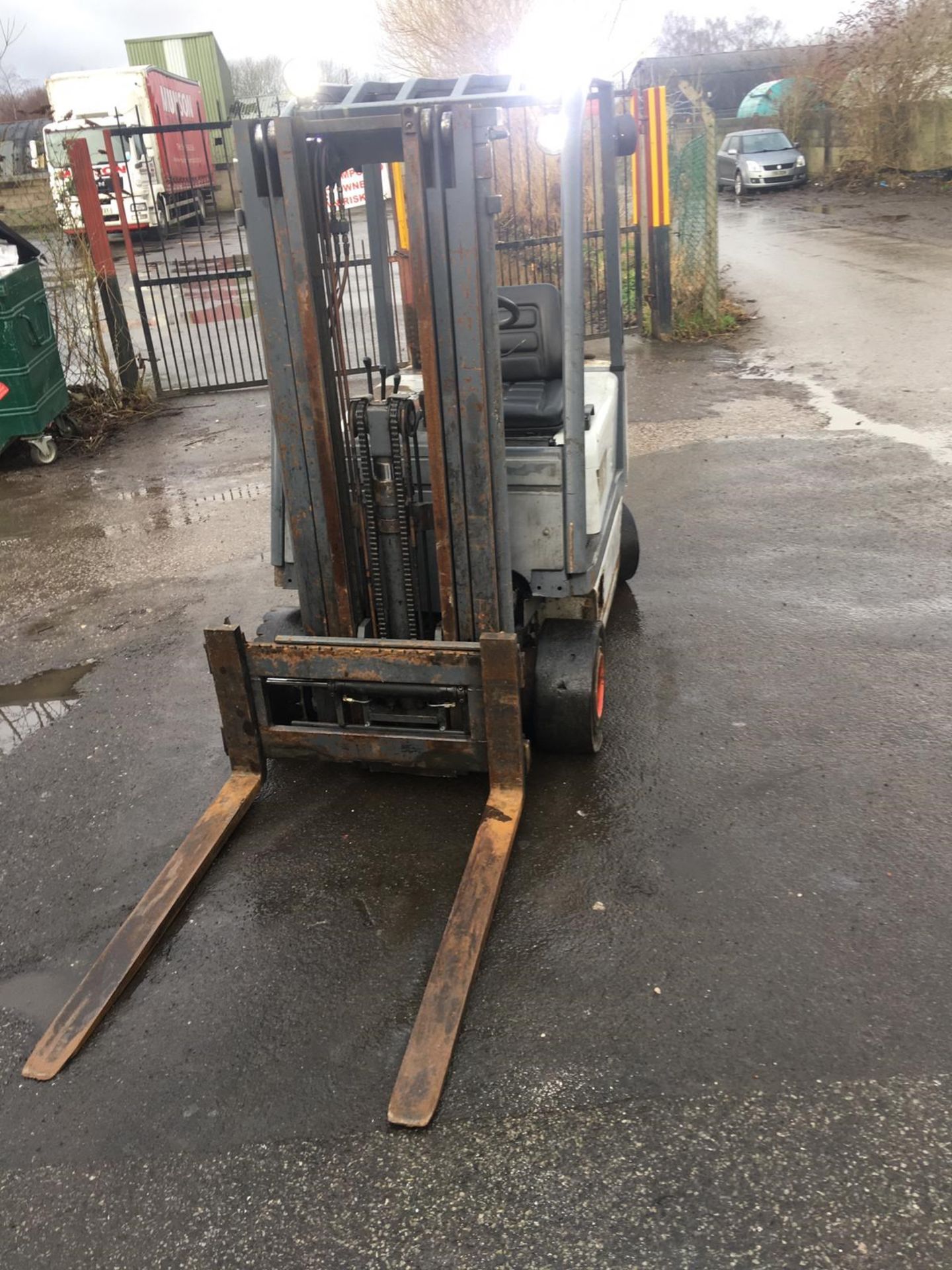 FIAT D20 FORKLIFT WITH SIDE SHIFT, 3 STAGE MAST, 2000 KG CAPACITY, YEAR 1995 *NO VAT* - Image 2 of 12