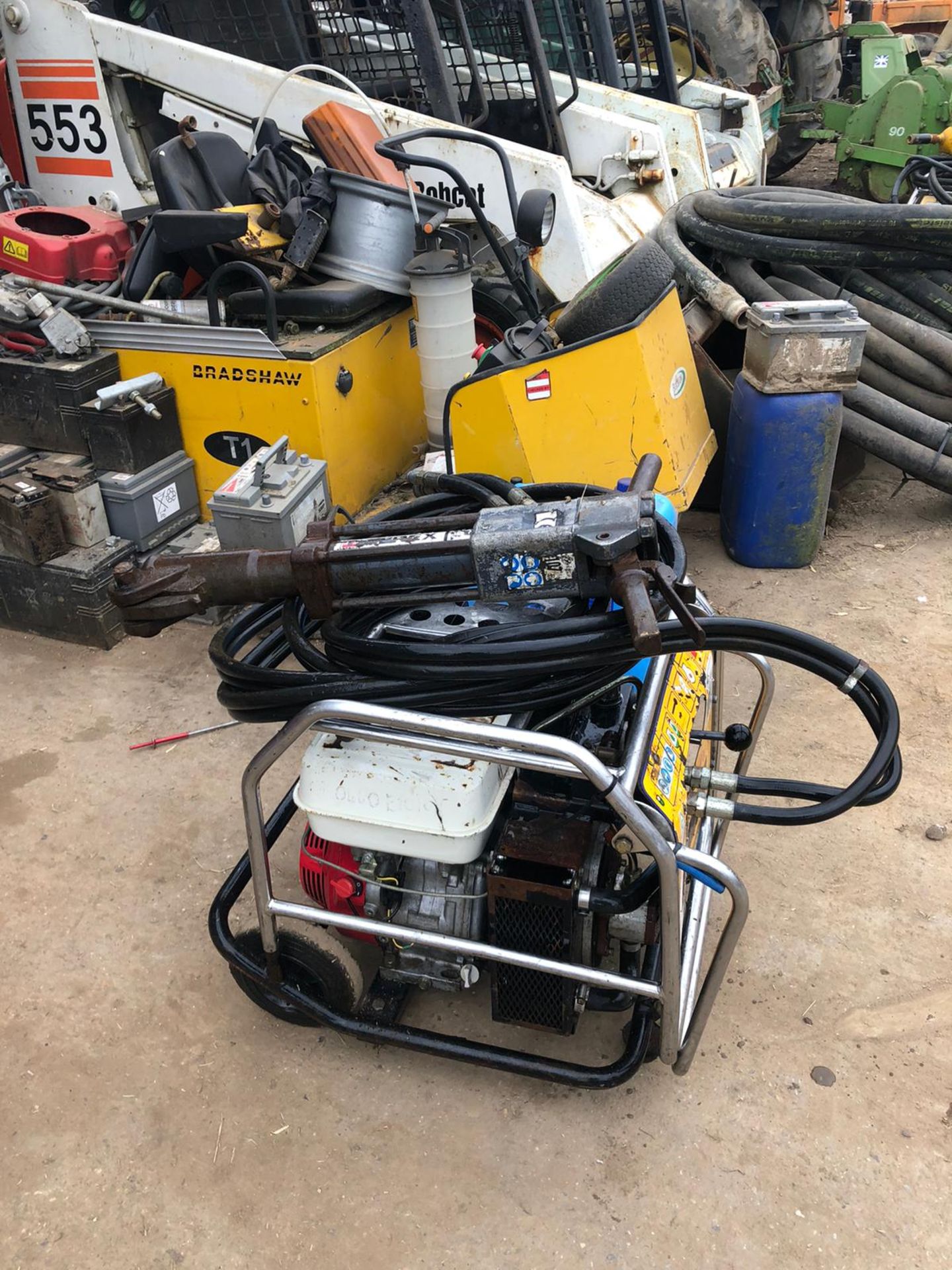 JCB HYDRAULIC POWER PACK WITH PIPE AND BRAKER *NO VAT* - Image 2 of 4