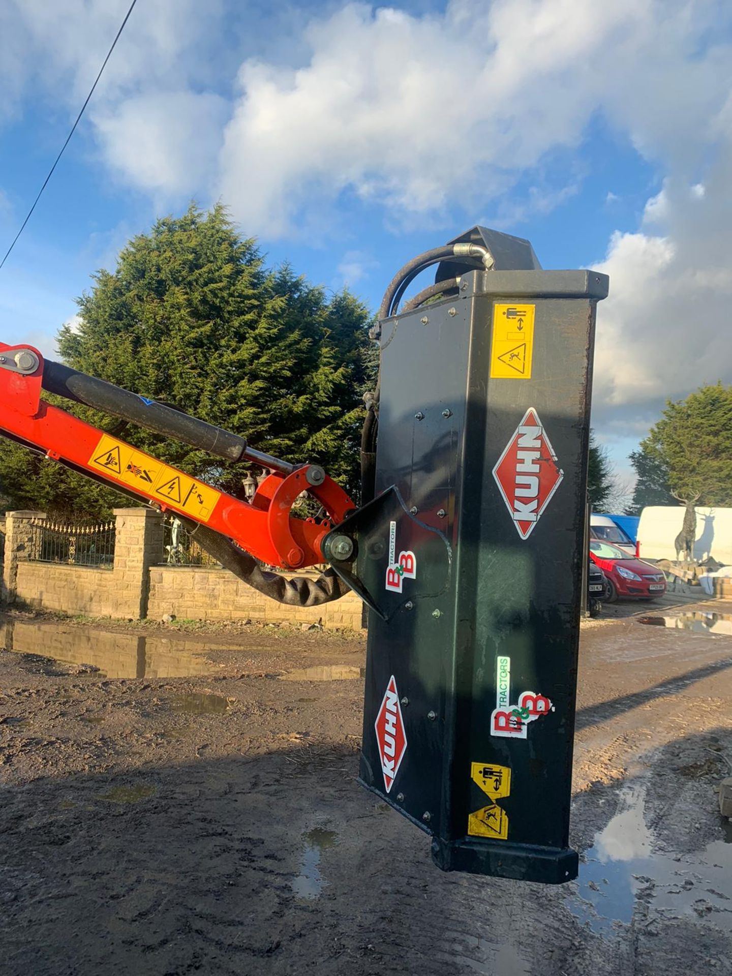 KUHN AGRI-LONGER 4834 ML HEDGECUTTER, YEAR 2017, UNLADEN WEIGHT 875 KG, WORKS & CUTS *PLUS VAT* - Image 14 of 17