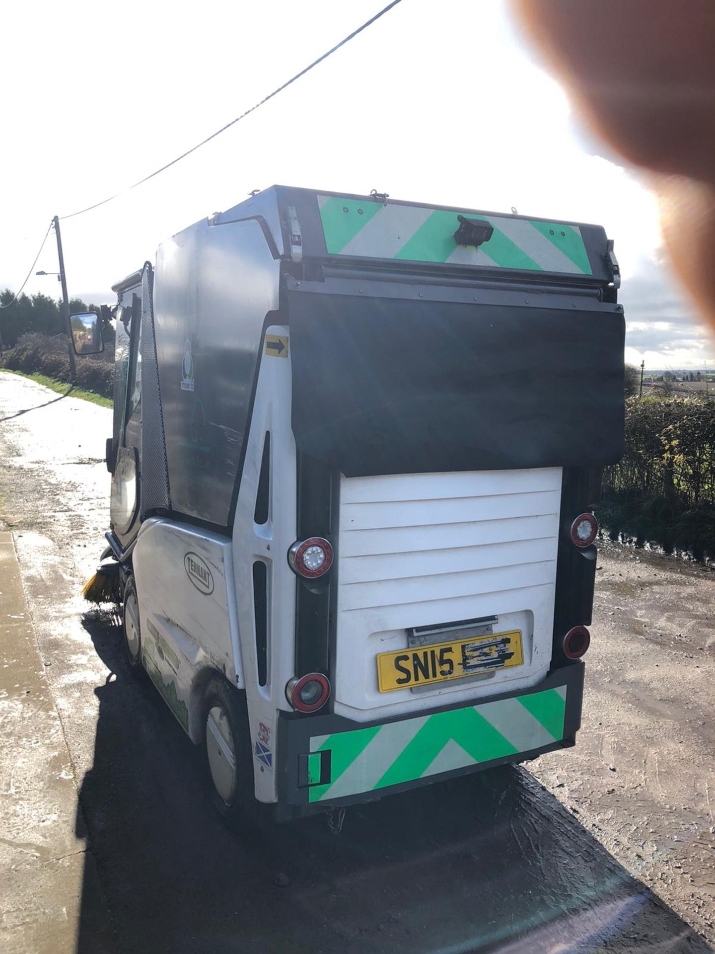 2015/15 REG GREEN MACHINE TENNANT ROAD SWEEPER, SHOWING 1 FORMER KEEPER *PLUS VAT* - Image 4 of 8