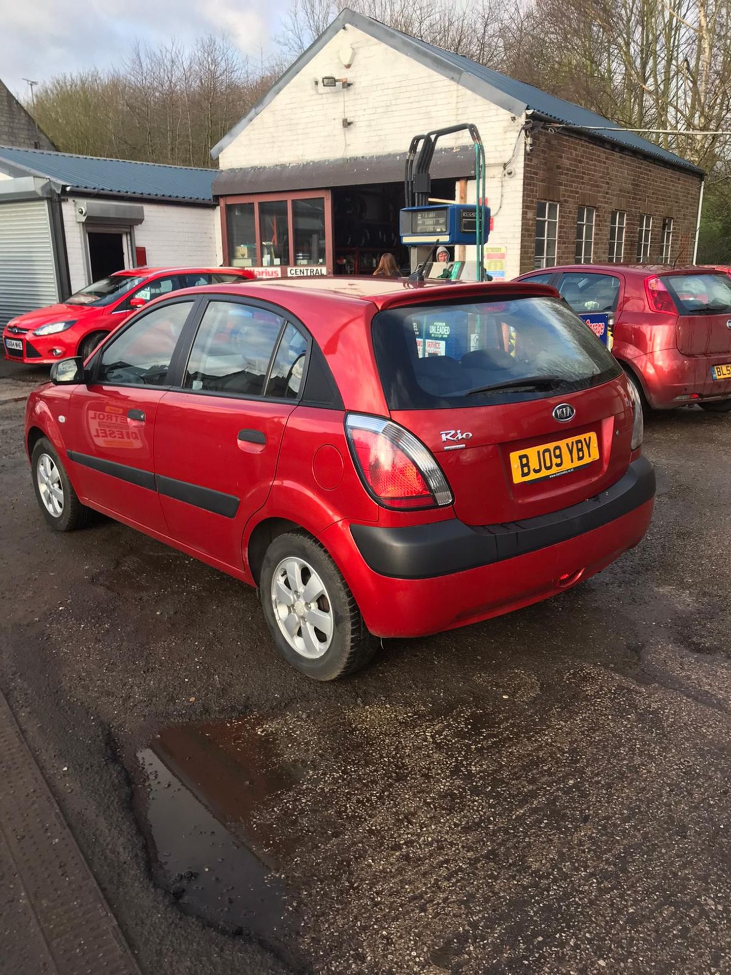 2009/09 REG KIA RIO CHILL 1.4 PETROL 5 DOOR HATCHBACK, SHOWING 1 FORMER KEEPER *NO VAT* - Image 7 of 11