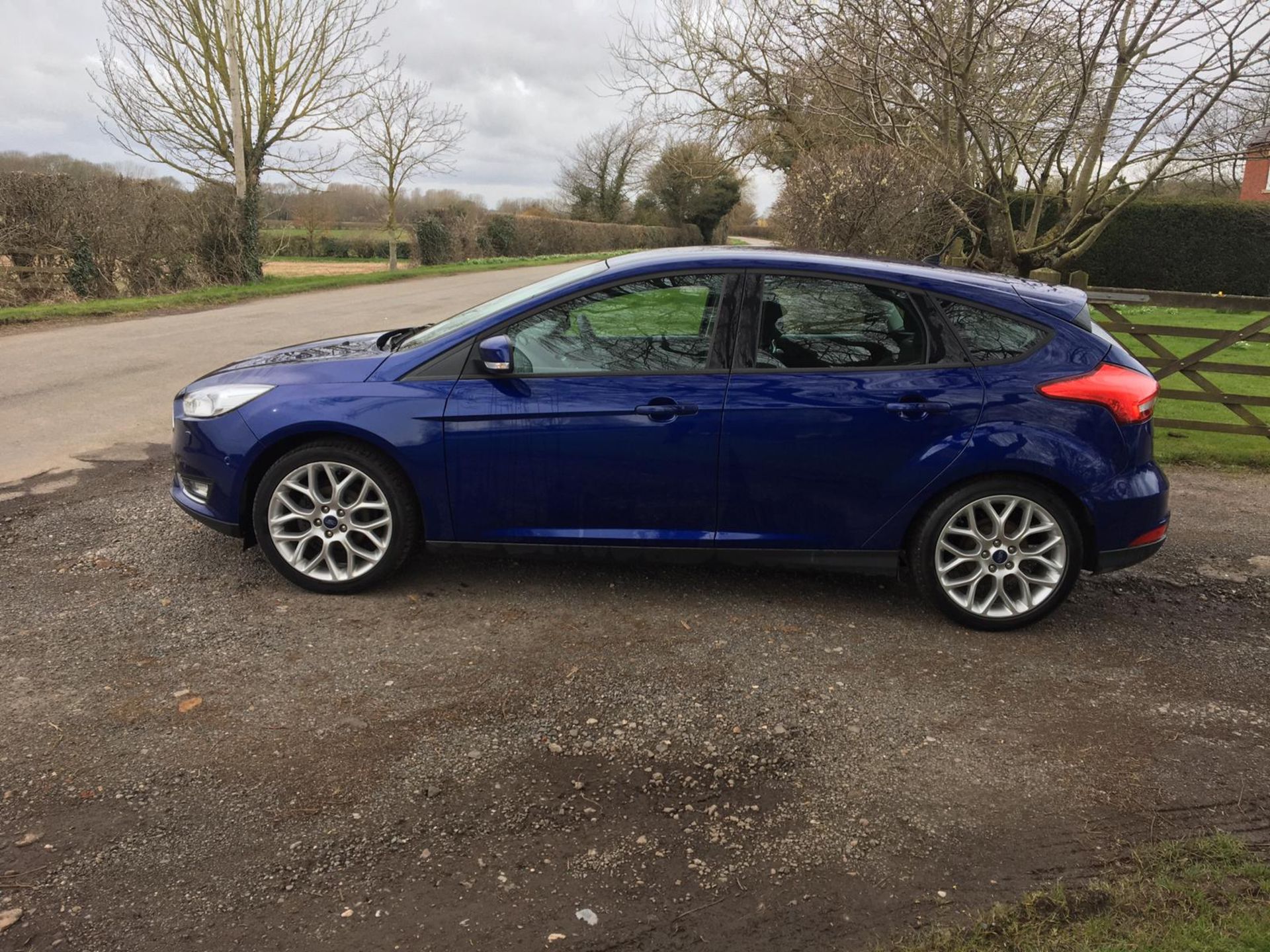 2017/17 REG FORD FOCUS STYLE TDCI 1.5 DIESEL 5DR HATCHBACK, SHOWING 0 FORMER KEEPERS *NO VAT* - Image 4 of 13