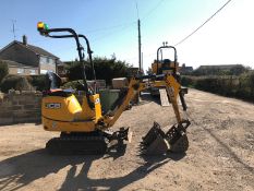 JCB 8008 TRACKED MICRO DIGGER / EXCAVATOR, YEAR 2016, LOW HOURS, RUNS & WORKS WELL, C/W 3 X BUCKETS