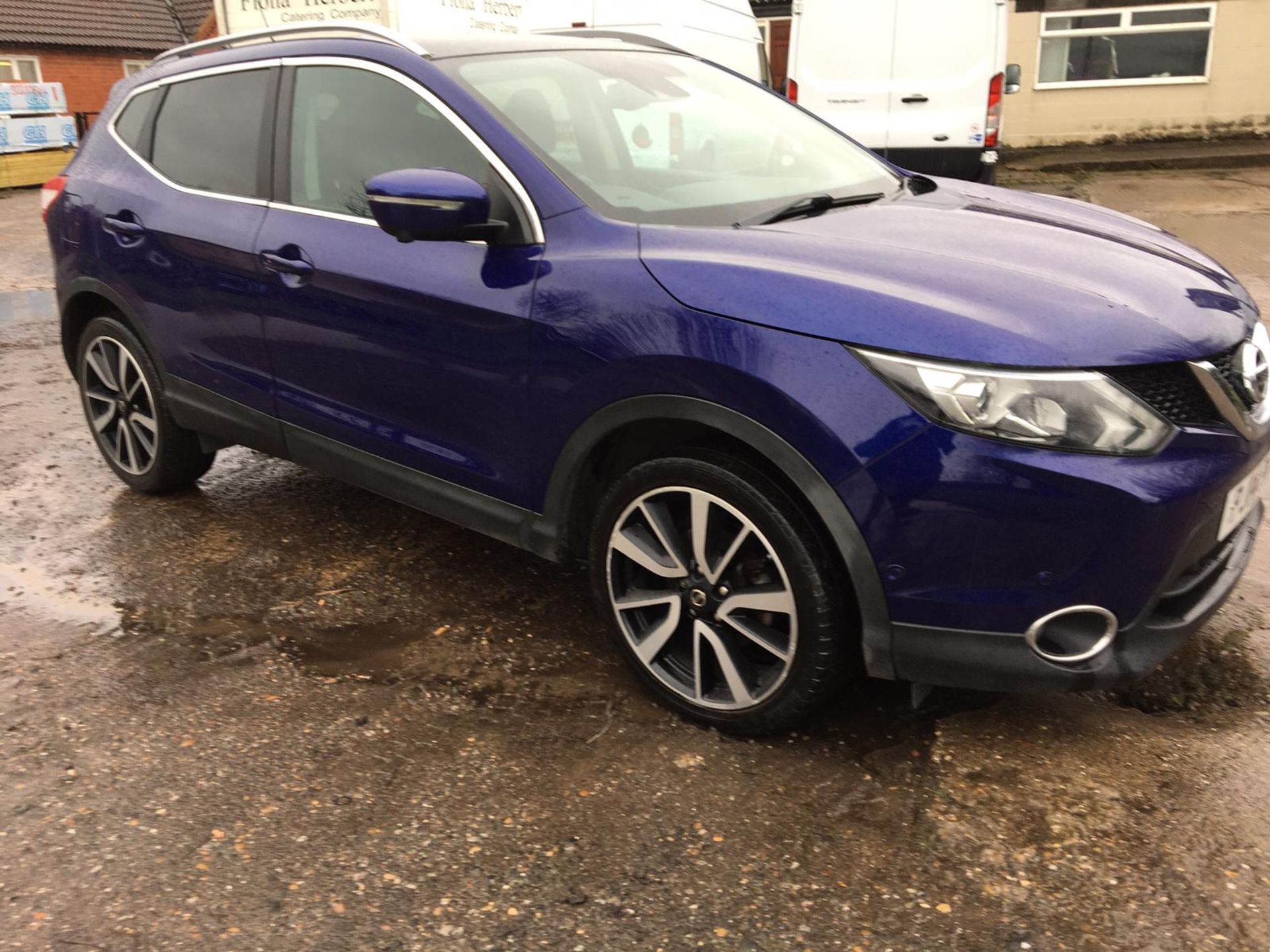 2014/14 REG NISSAN QASHQAI TEKNA DCI 1.5 DIESEL BLUE 5 DOOR HATCHBACK, SHOWING 3 FORMER KEEPERS