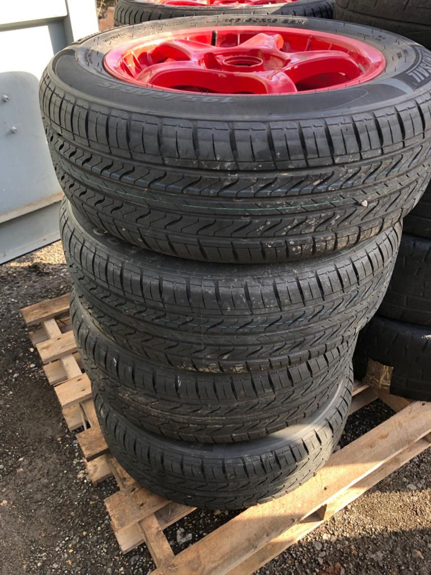 X2 SETS OF POWDER COATED RIMS C/W NEW TYRES FROM A MITSUBISHI EVO *PLUS VAT* - Image 2 of 13