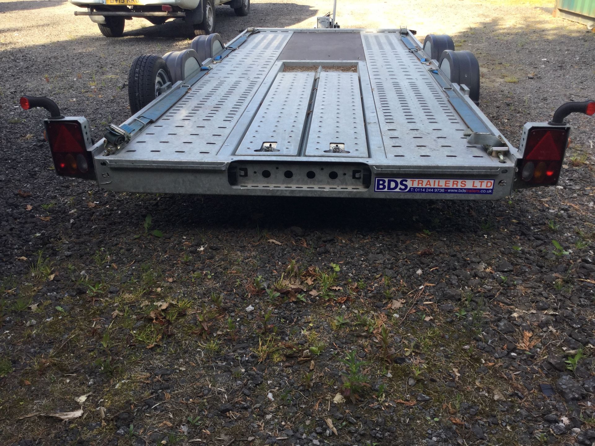 BRIAN JAMES CAR TRANSPORTER C4 BLUE TWIN AXLE TRAILER, NEW 2017, EXCELLENT CONDITION *PLUS VAT* - Image 3 of 4