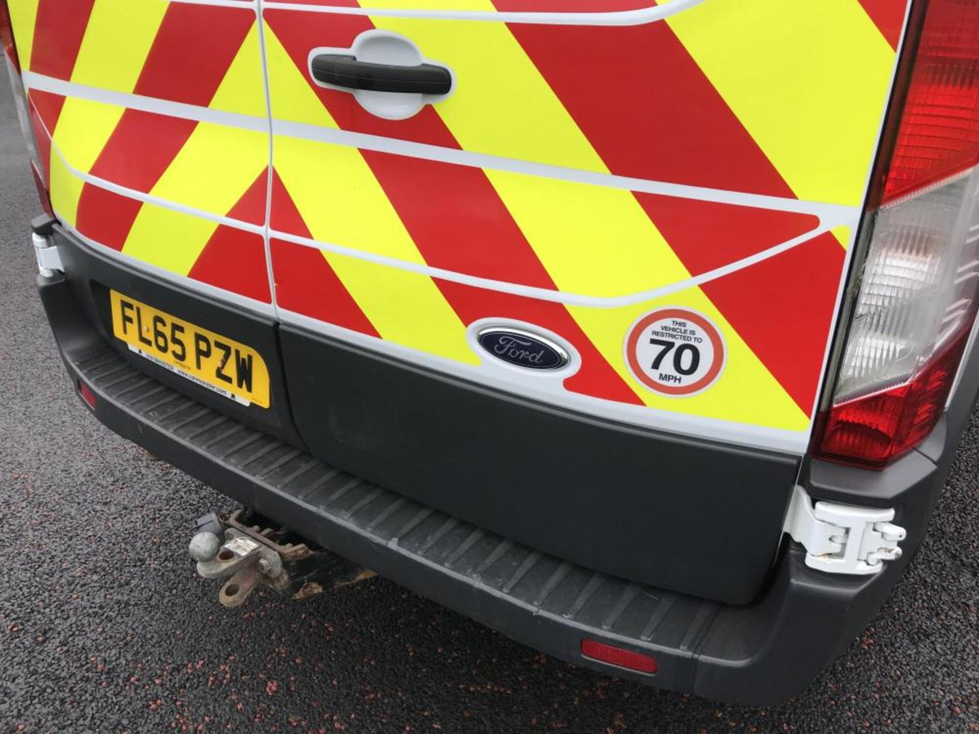 2015/65 REG FORD TRANSIT 125T350 LWB 2.2 DIESEL WHITE PANEL VAN, SHOWING 1 FORMER KEEPER *PLUS VAT* - Image 7 of 13