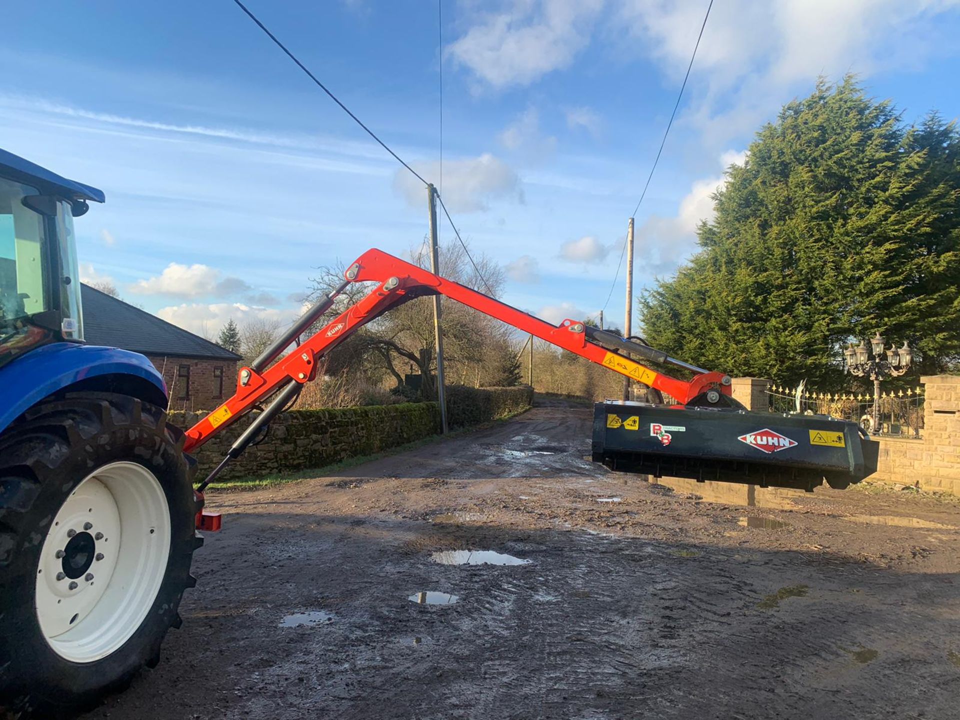 KUHN AGRI-LONGER 4834 ML HEDGECUTTER, YEAR 2017, UNLADEN WEIGHT 875 KG, WORKS & CUTS *PLUS VAT* - Image 13 of 17