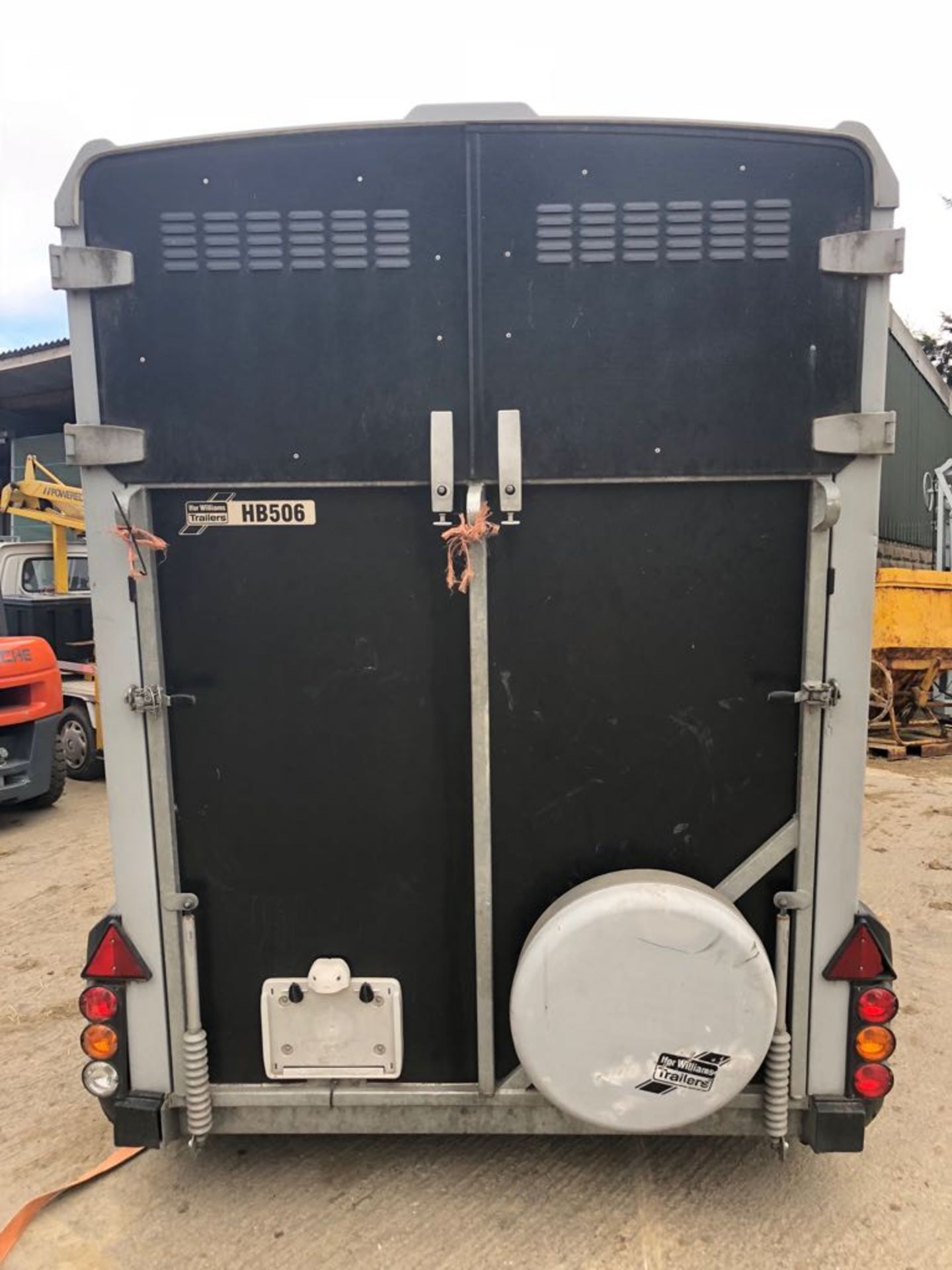 2014 IFOR WILLIAMS TWIN AXLE HORSE BOX TRAILER HB506 BLACK *PLUS VAT* - Bild 4 aus 10