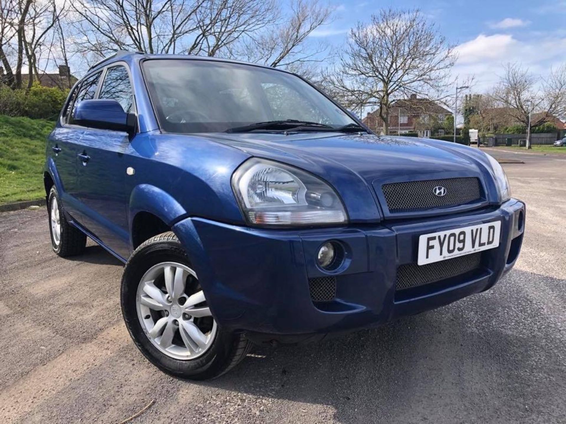 2009/09 REG HYUNDAI TUCSON STYLE 4WD CRDI 2.0 DIESEL BLUE, SHOWING 2 FORMER KEEPERS *NO VAT*