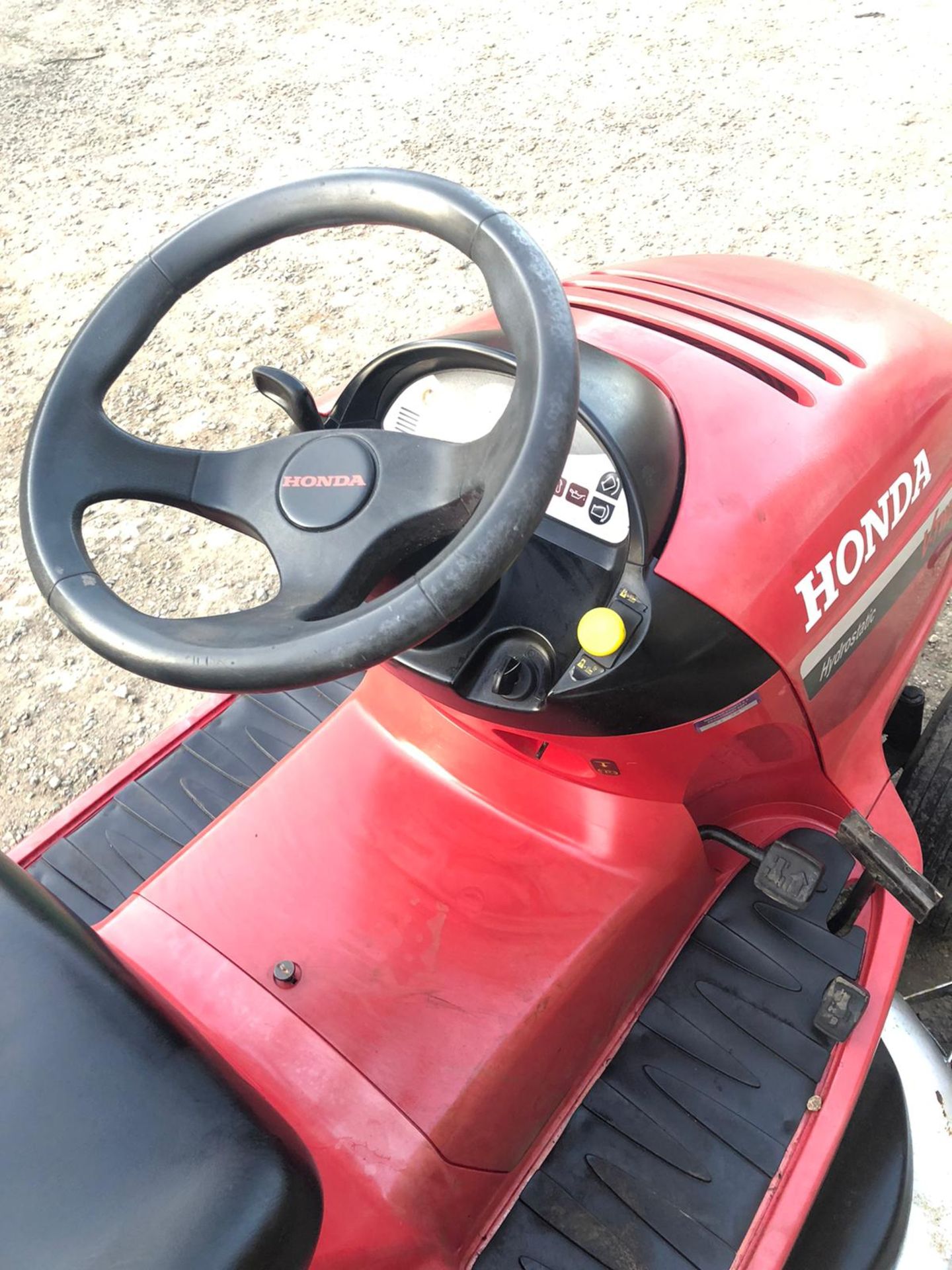 HONDA 2620 RIDE ON LAWN MOWER 20HP ENGINE 48 INCH CUTTING DECK *NO VAT* - Image 6 of 6