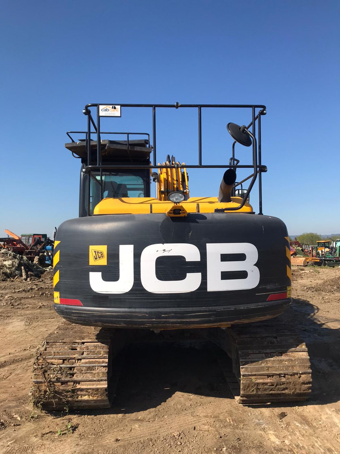 2014 JCB JS130LC TRACKED CRAWLER DIGGER / EXCAVATOR, SHOWING 5470 HOURS, RUNS, DRIVES & DIGS - Image 2 of 6