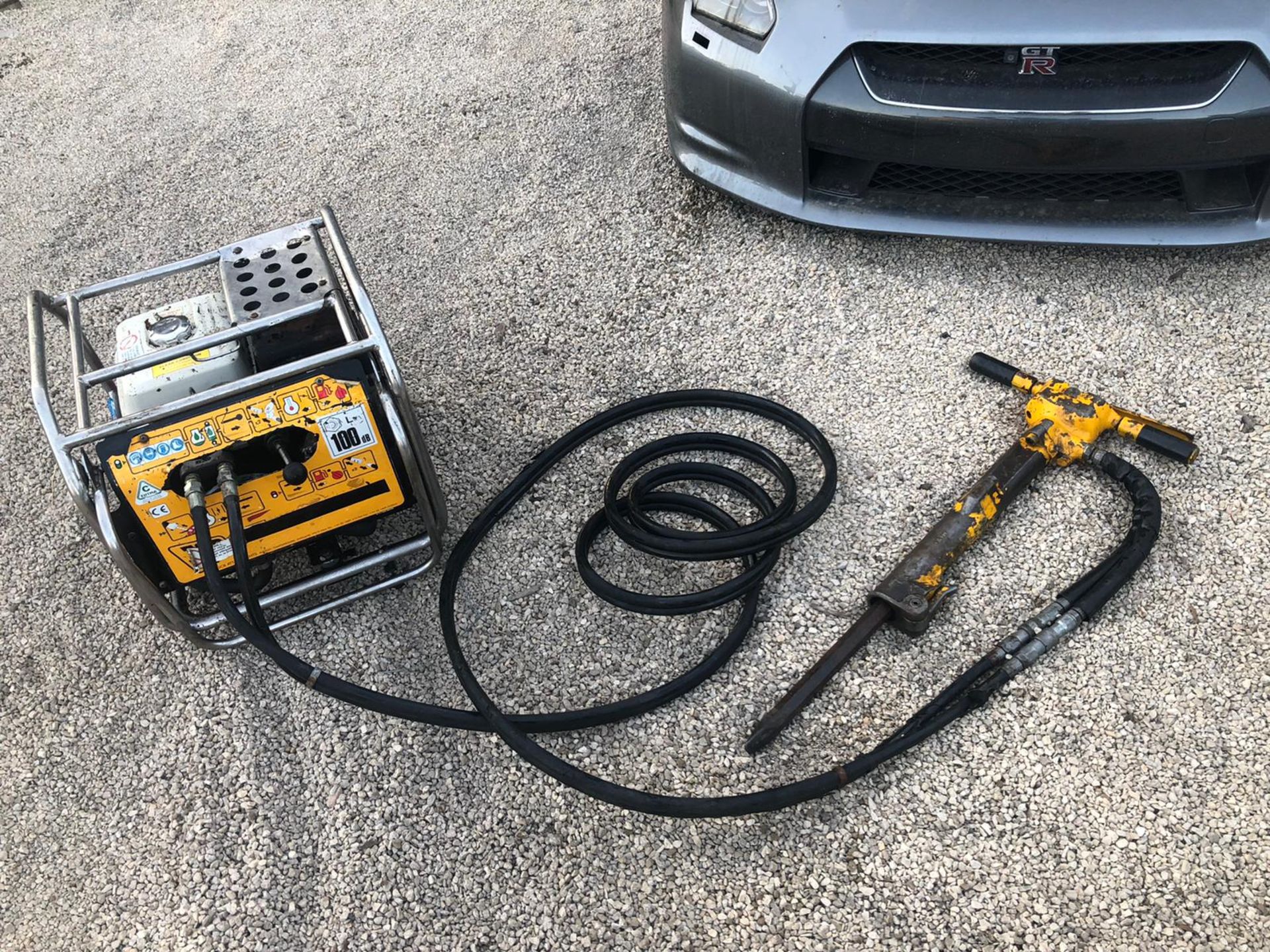 JCB POWER PACK WITH BREAKER, RUNS AND WORKS WELL *NO VAT*