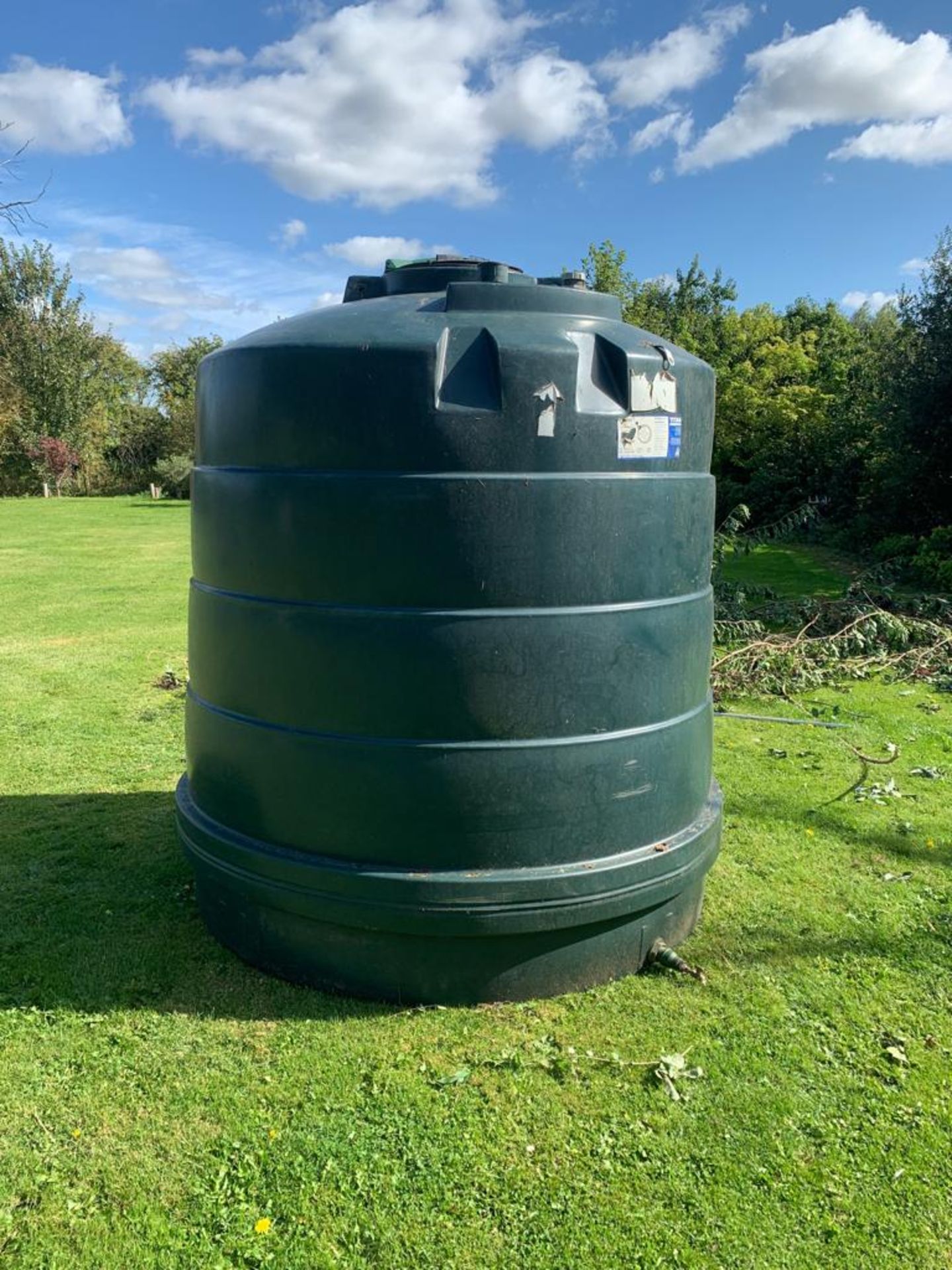 TITAN V5000 OIL TANK 1100 GALLONS = 5000 LITRES *PLUS VAT*