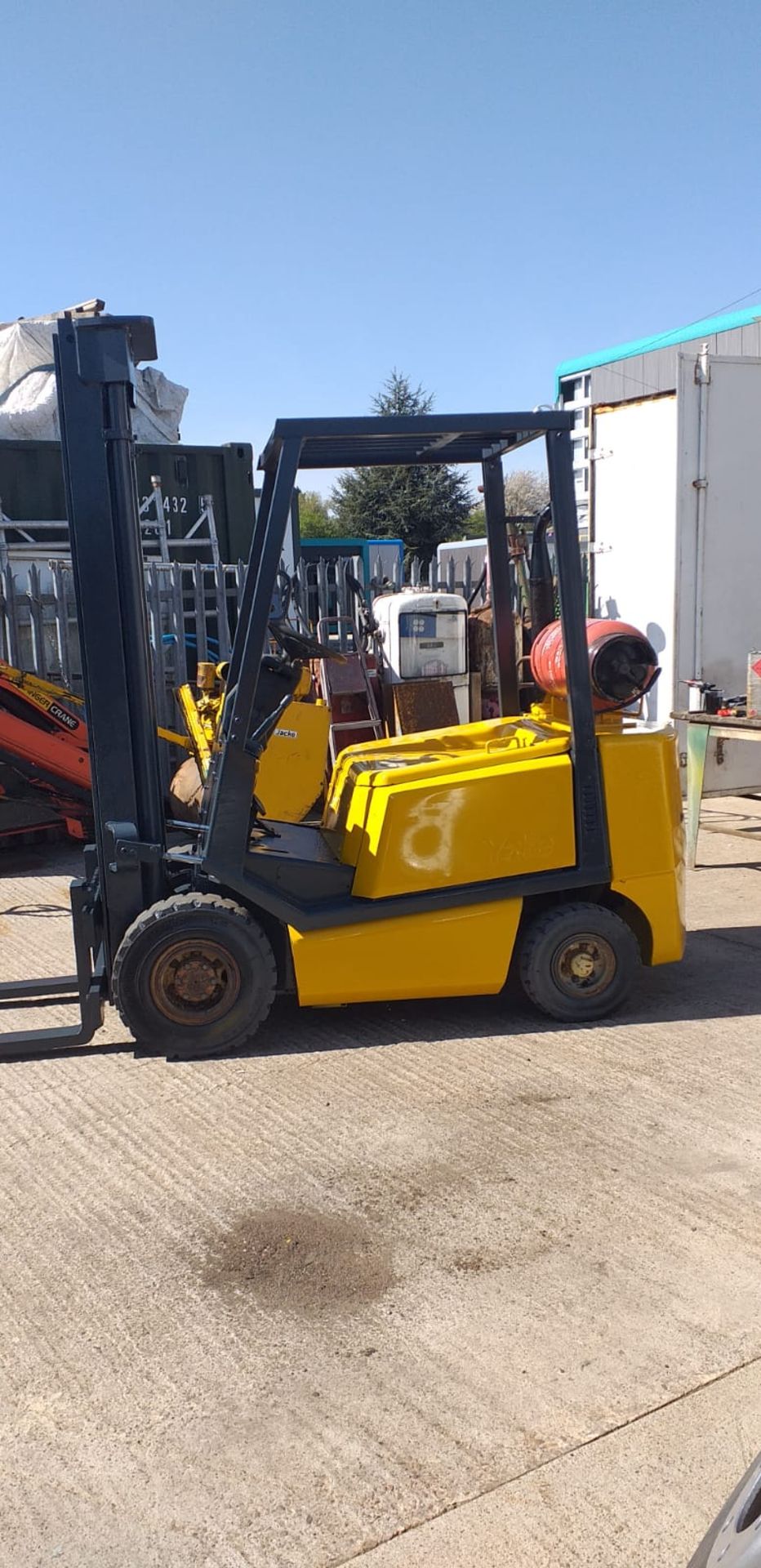 GAS POWERED FORKLIFT, RUNS, WORKS AND LIFTS AS IT SHOULD, SHOWING 5218 HOURS *NO VAT* - Image 5 of 10
