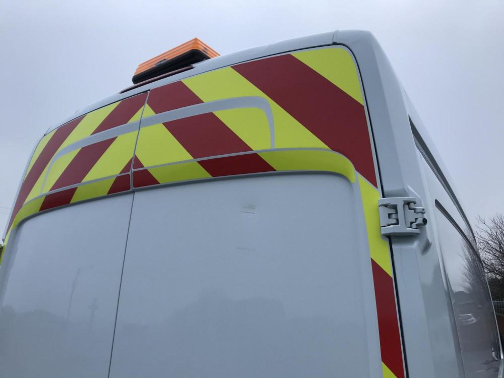 2015/65 REG FORD TRANSIT 125T350 LWB 2.2 DIESEL WHITE PANEL VAN, SHOWING 1 FORMER KEEPER *PLUS VAT* - Image 4 of 13