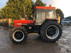 1985/C REG CASE INTERNATIONAL 885 DIESEL RED TRACTOR, RUNS AND WORKS, IN GOOD CONDITION *PLUS VAT*