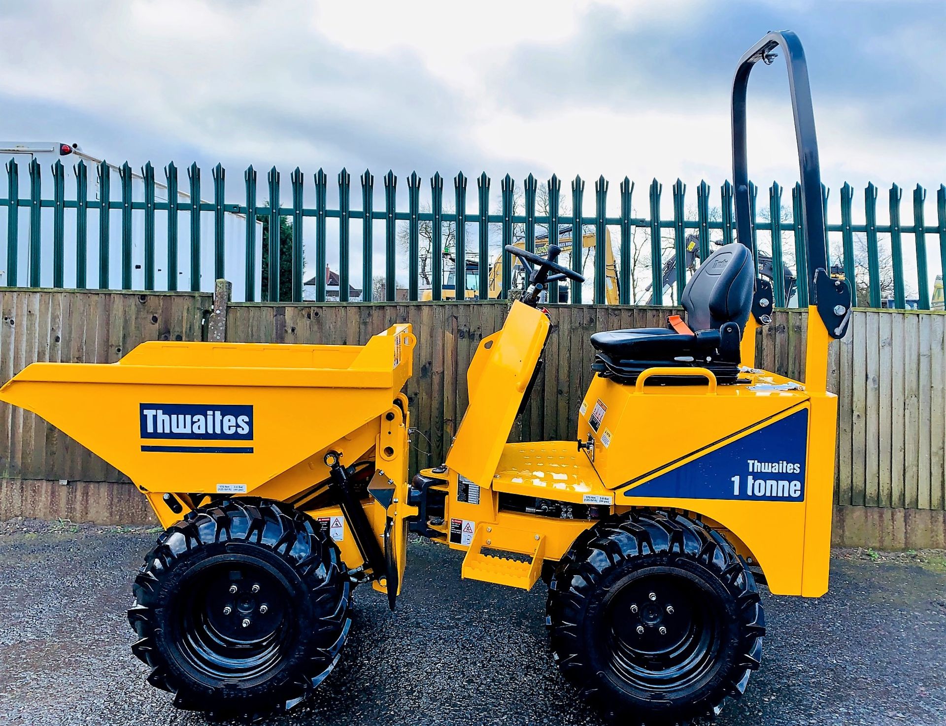 ONLY 1 HOUR! 2019 THWAITES MACH 201 1 TONNE HIGH TIP DUMPER, NEW / UNUSED, CE MARKED *PLUS VAT*