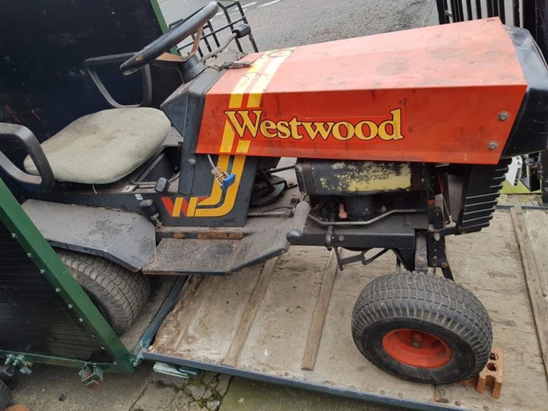 WESTWOOD TRACTOR AND TRAILER *NO VAT*