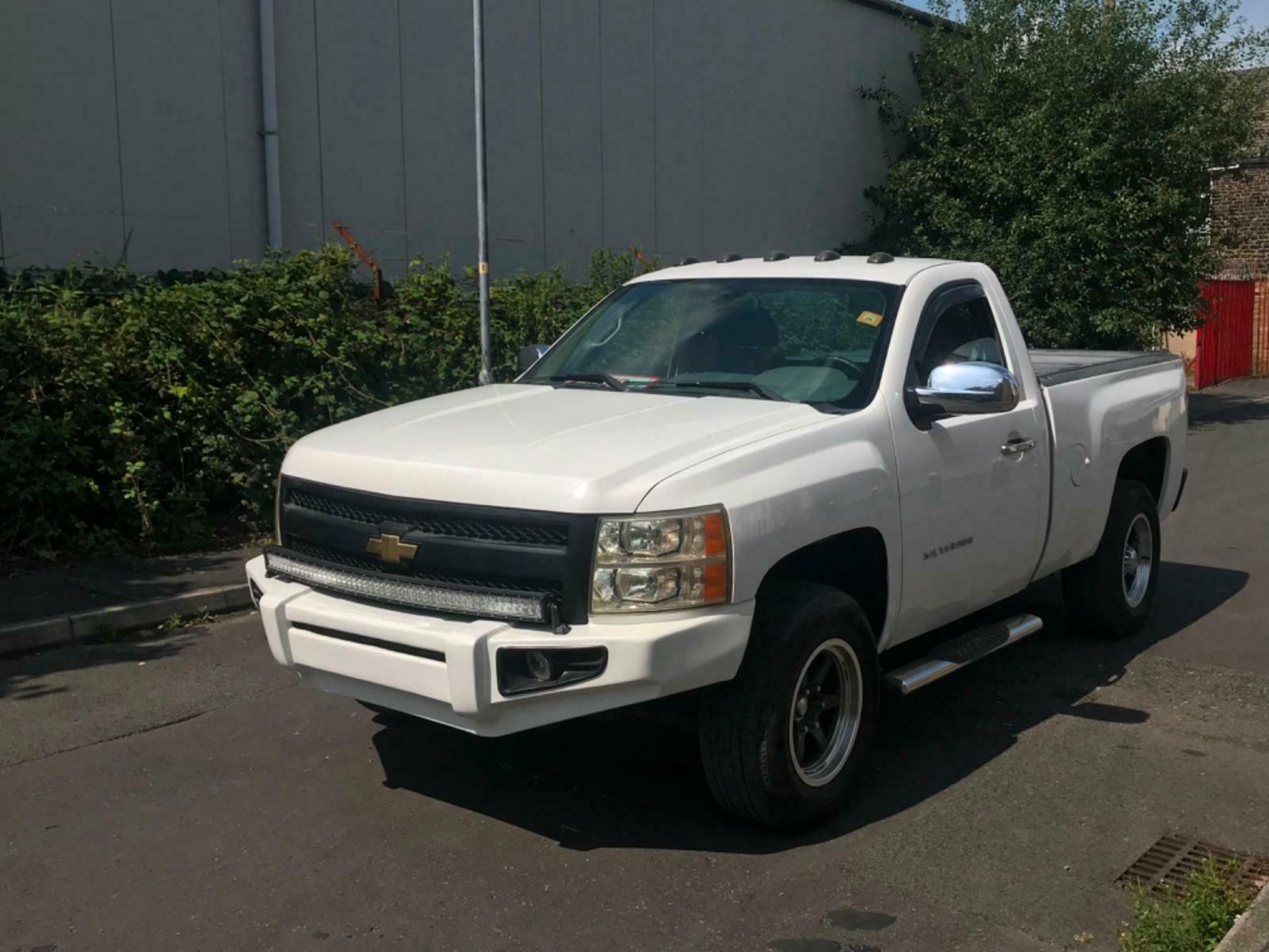 2012 CHEVROLET SILVERADO 4x4 V8 AMERICAN MUSCLE FRESH IMPORT MODIFIED LHD - Image 3 of 12