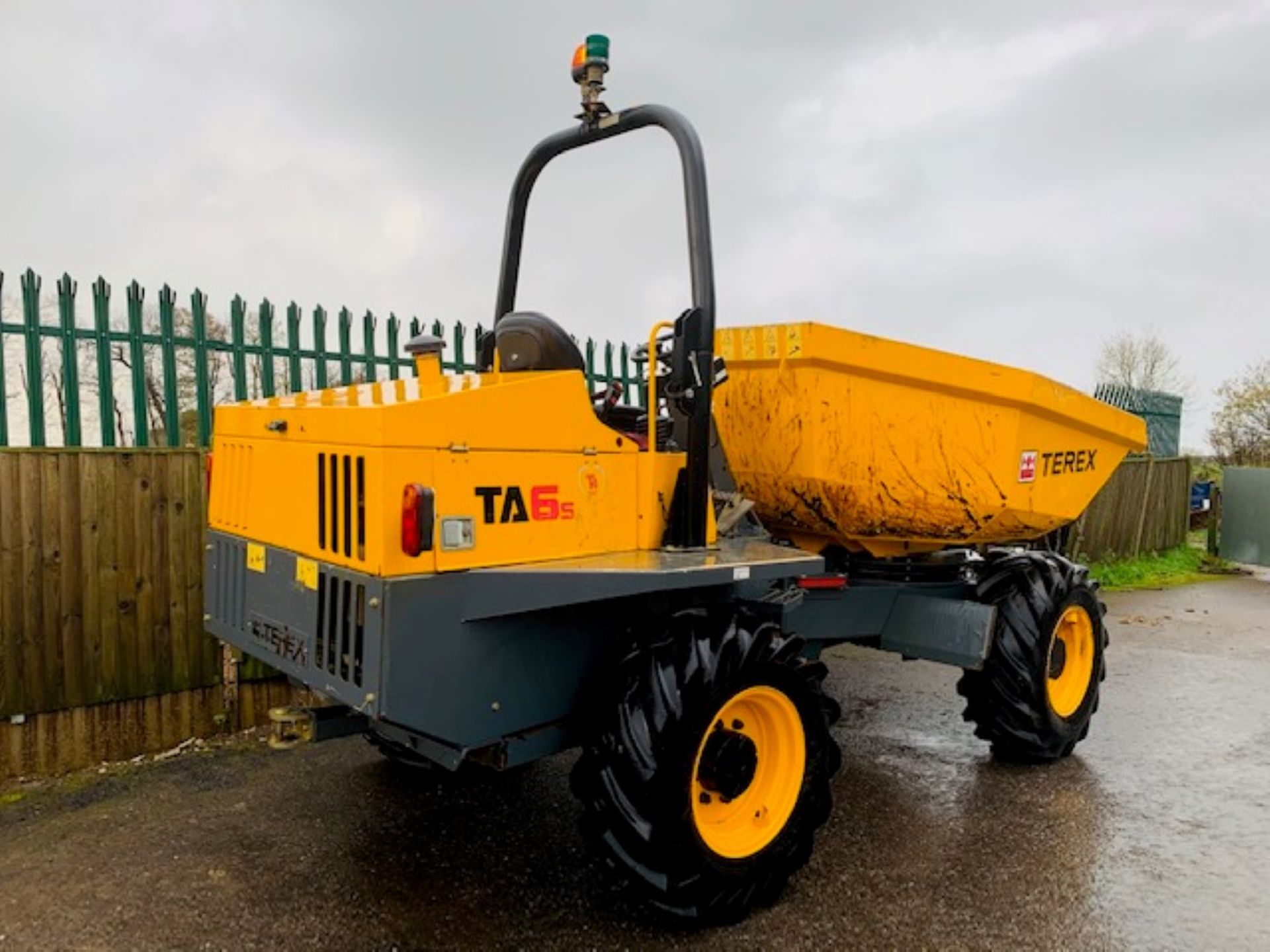 TEREX TA6 S SWIVEL DUMPER, YEAR 2017, 680 HOURS, GOOD TYRES, ORANGE AND GREEN BEACONS, CE MARKED - Image 5 of 12