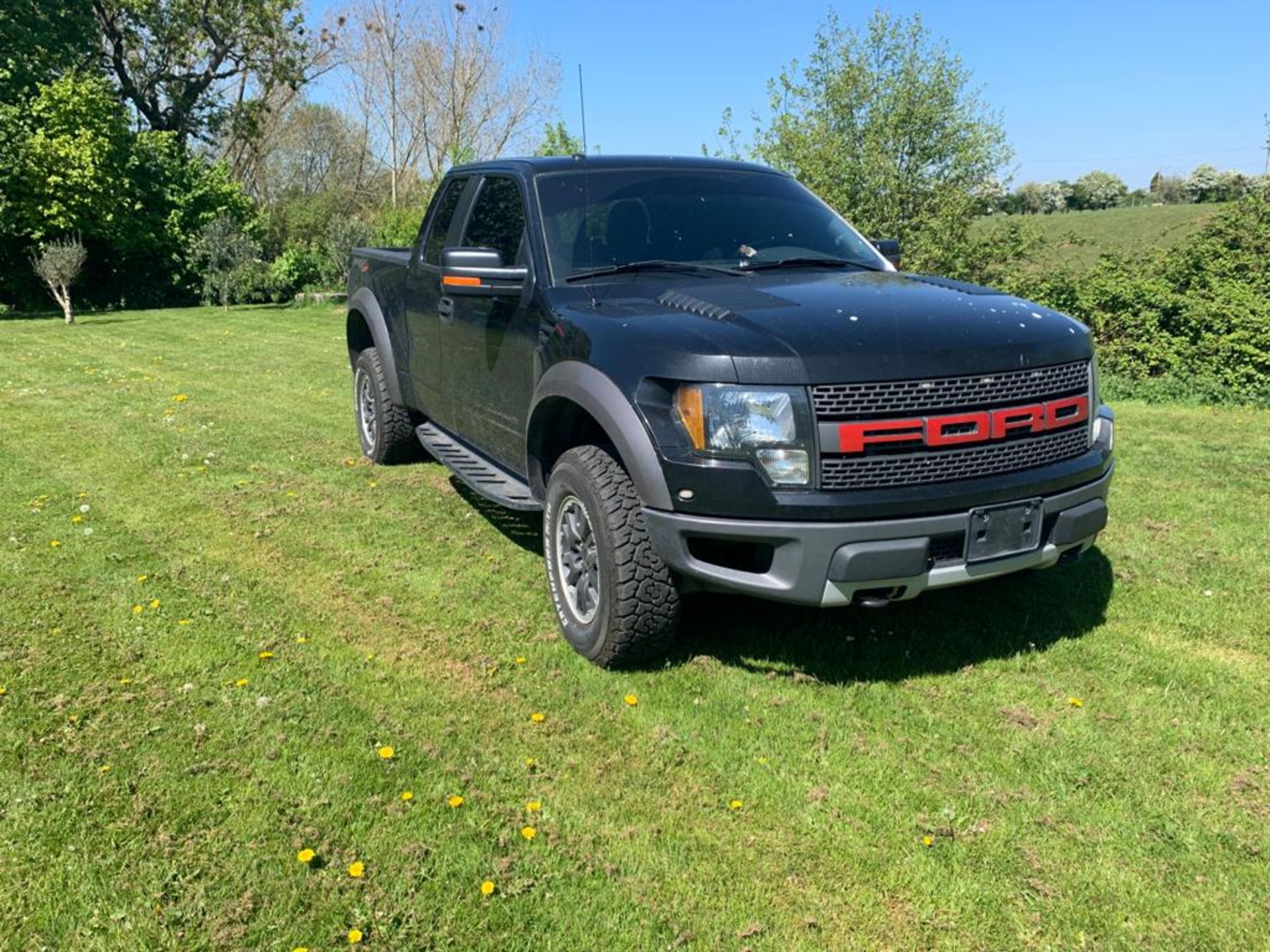 2012 FORD F-150 RAPTOR - 65,000 MILES, LOTS OF UPGRADED PARTS, READY IN UK WITH NOVA APPLICATION - Image 5 of 18