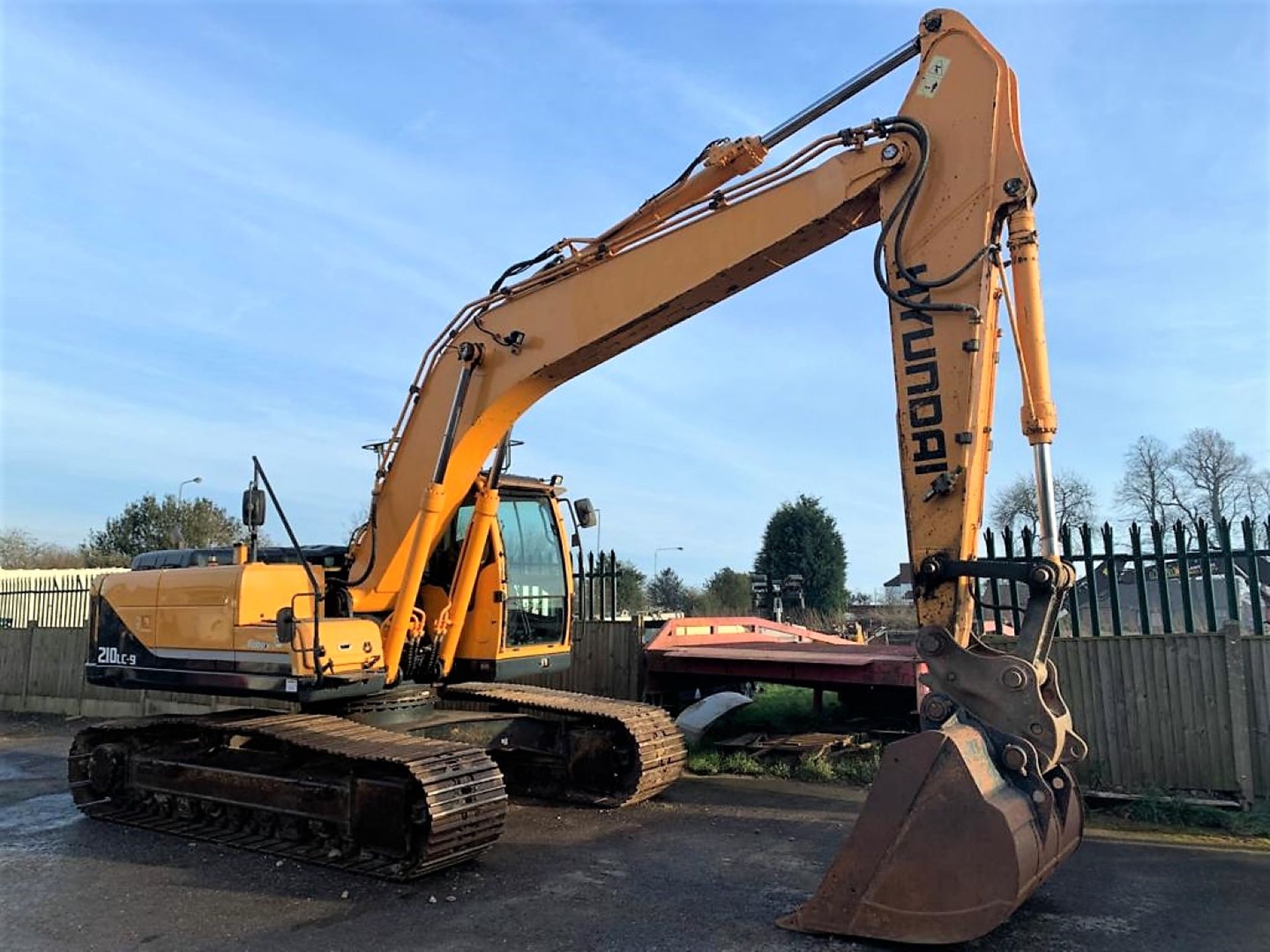 HYUNDAI ROBEX 210 LC-9 STEEL TRACKED CRAWLER DIGGER / EXCAVATOR, YEAR 2013, AIR CON *PLUS VAT* - Image 5 of 14