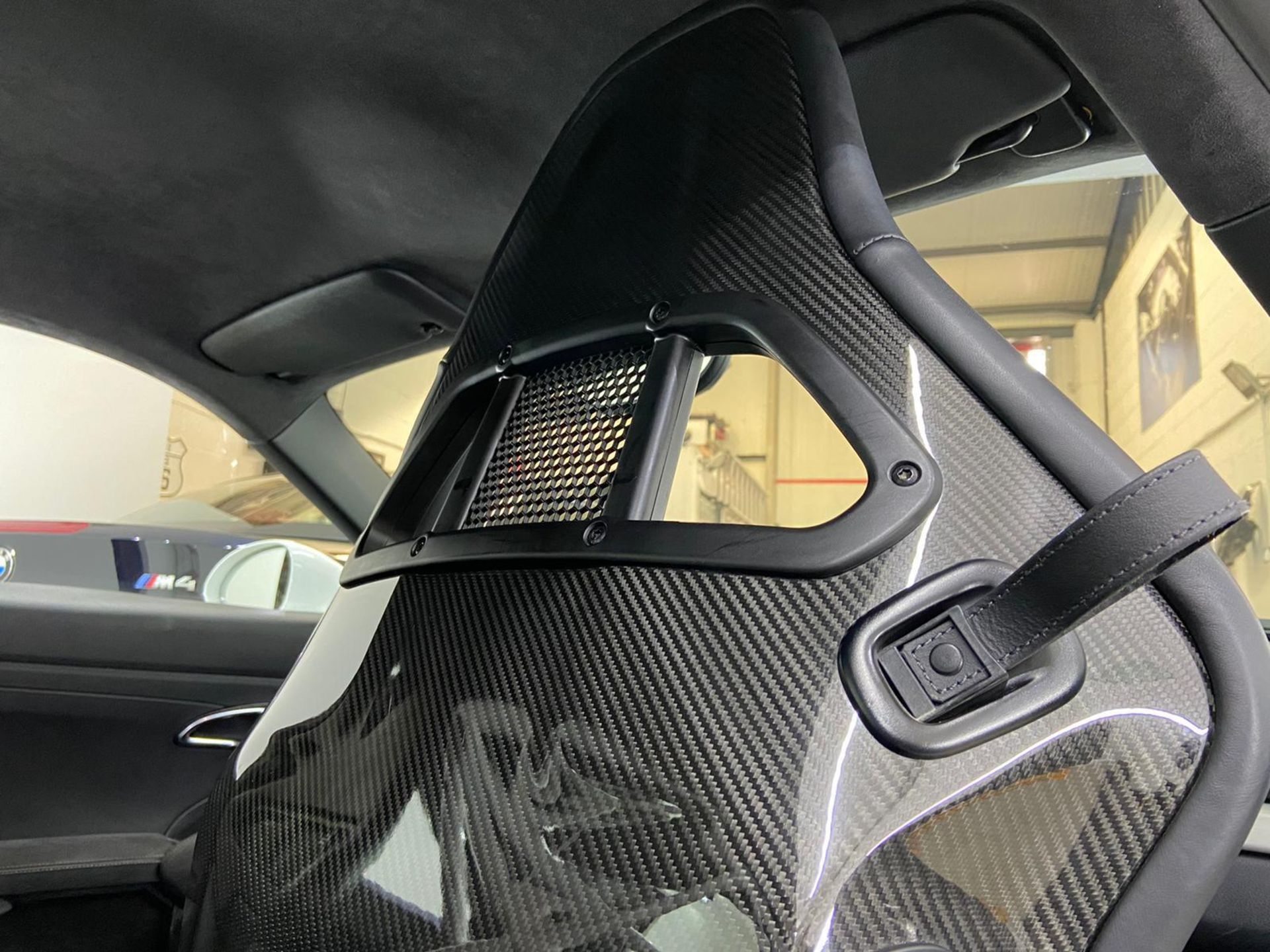 2014 PORSCHE GT3 RACE SPEC CARBON ROLE CAGE BUCKET SEATS ETC, FULL SERVICE HISTORY - Image 10 of 14