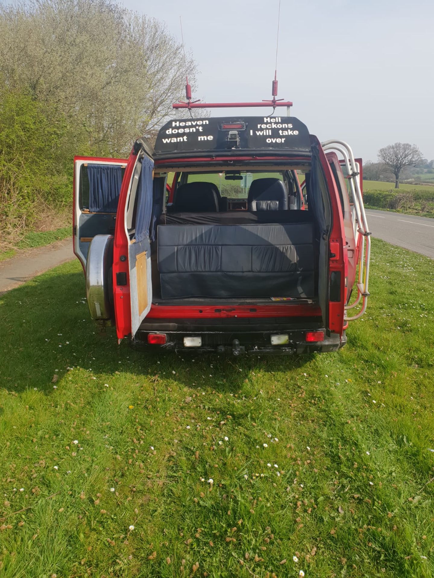 CHEVROLET AMERICAN CAMPER RUNS AND DRIVES 4.3 LITRE PETROL ENGINE *NO VAT* - Image 5 of 11