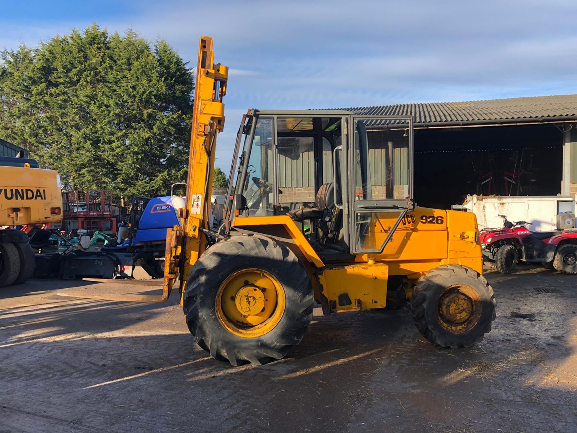 1998 JCB 926 2.6 TONNE 4WD DIESEL FORK TRUCK FORKLIFT *PLUS VAT* - Image 2 of 6