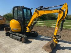 JCB 8026 CTS MINI DIGGER, YEAR 2015, ONLY 1843 HOURS, C/W 3 X BUCKETS & QUICK HITCH *PLUS VAT*