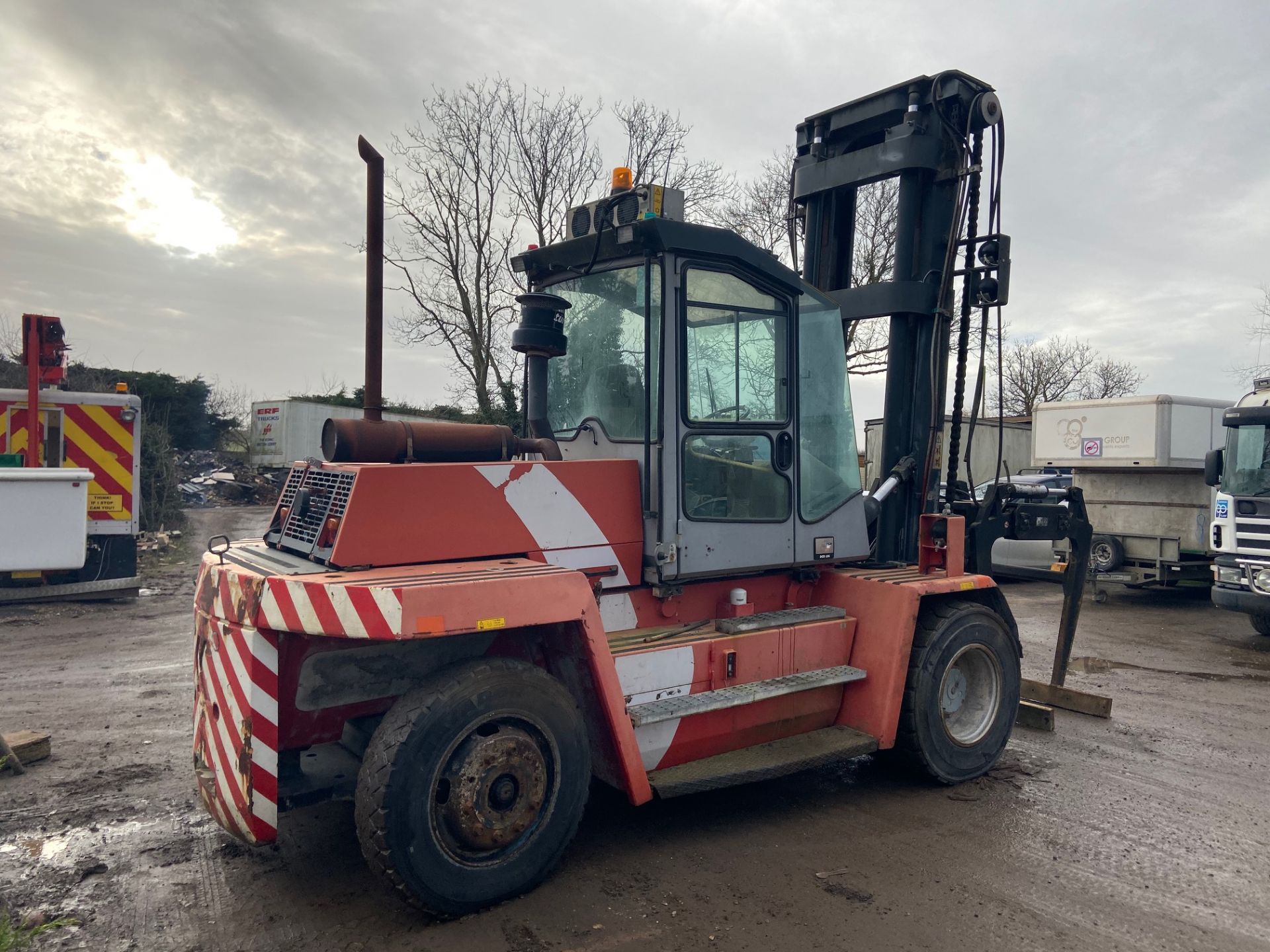 2002 KALMAR DCD100-6 10 TON FORKLIFT, C/W BRICK GRAB *PLUS VAT* - Image 3 of 8