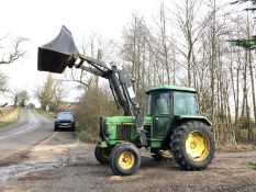 JOHN DEERE 2140 LOADER TRACTOR, RUNS, WORKS, DOES WHAT IT SHOULD *PLUS VAT*