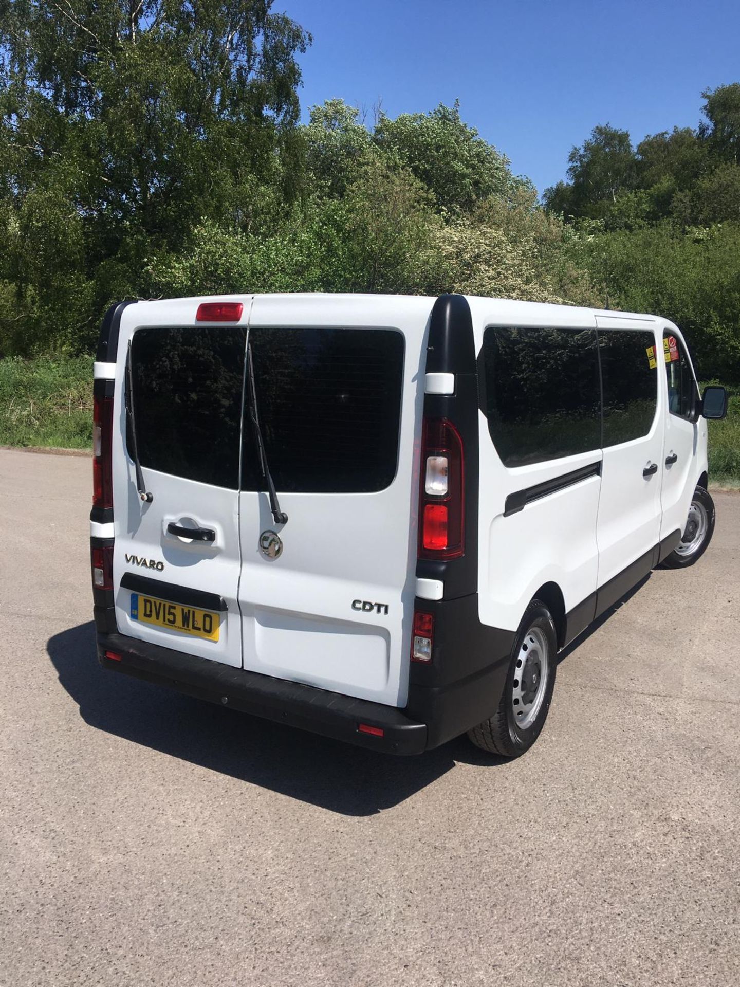 2015/15 REG VAUXHALL VIVARO CDTI MPV 9 SEATER MINIBUS 1.6 DIESEL WHITE *NO VAT* - Image 4 of 24