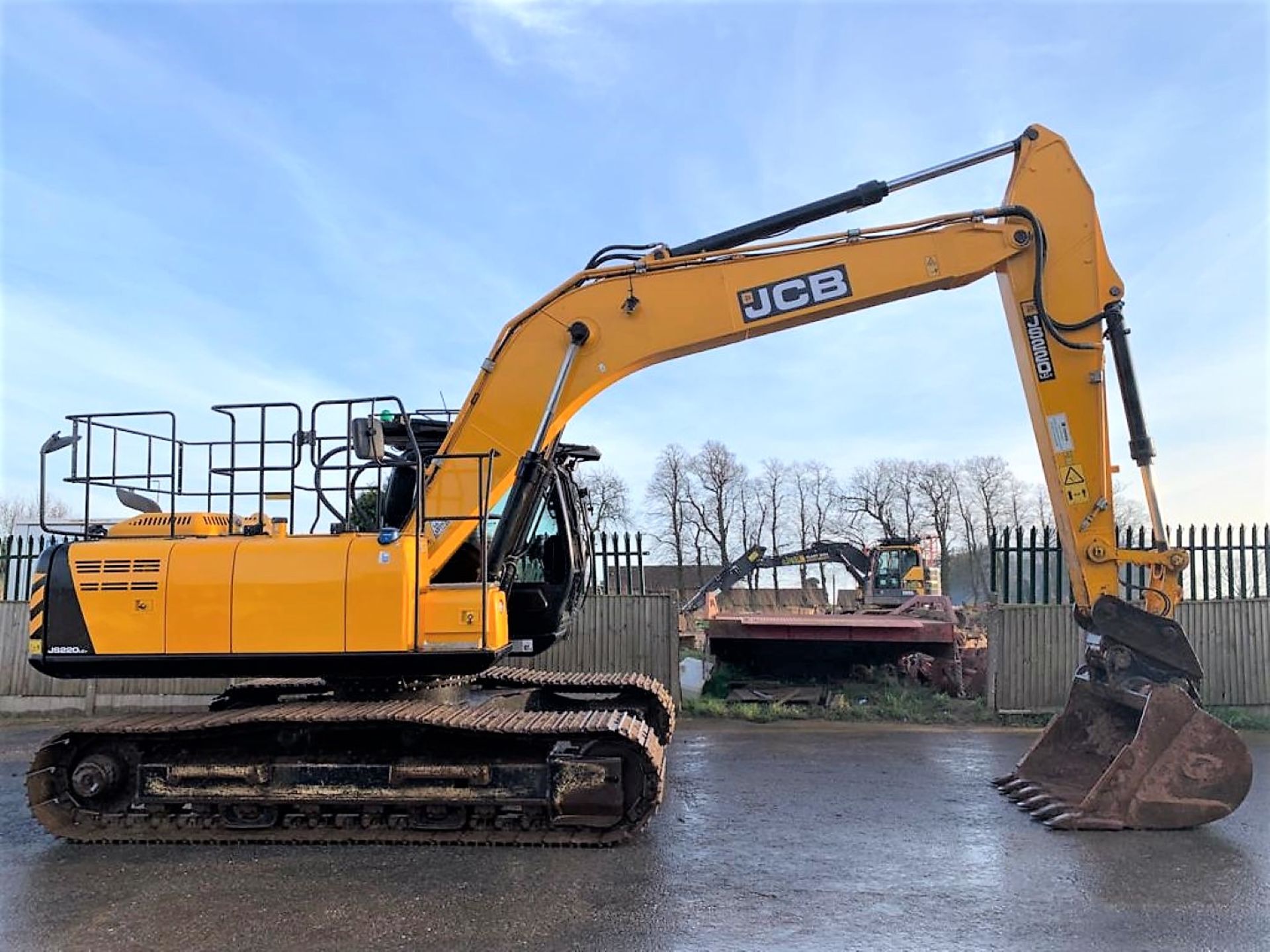 JCB JS220 LC PLUS STEEL TRACKED CRAWLER DIGGER / EXCAVATOR, YEAR 2017, 3256 HOURS, 3 X BUCKETS - Image 6 of 23