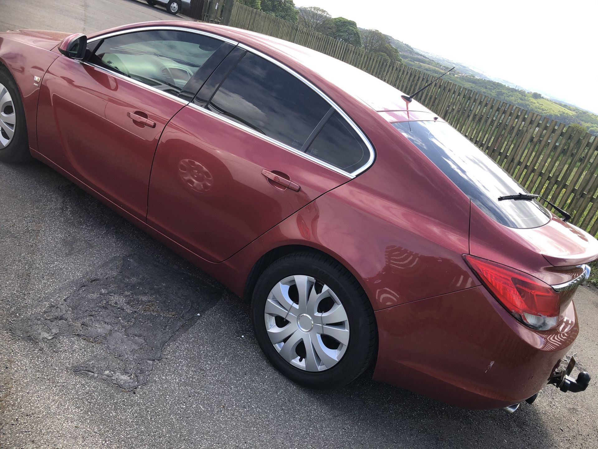 2010/10 REG VAUXHALL INSIGNIA SRI 130 CDTI 2.0 DIESEL RED 5 DOOR HATCHBACK, SHOWING 3 FORMER KEEPERS - Image 4 of 17