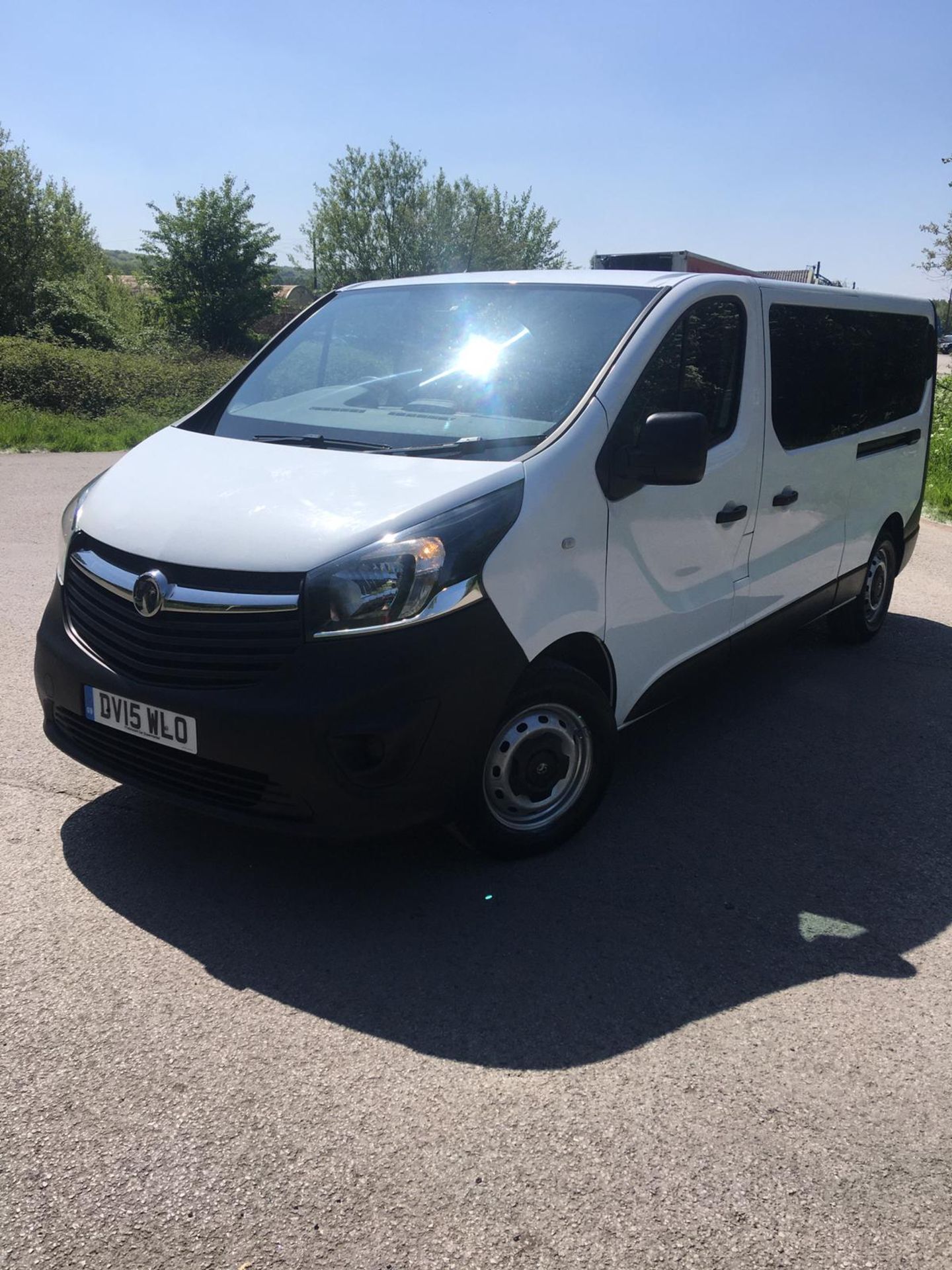 2015/15 REG VAUXHALL VIVARO CDTI MPV 9 SEATER MINIBUS 1.6 DIESEL WHITE *NO VAT* - Image 2 of 24