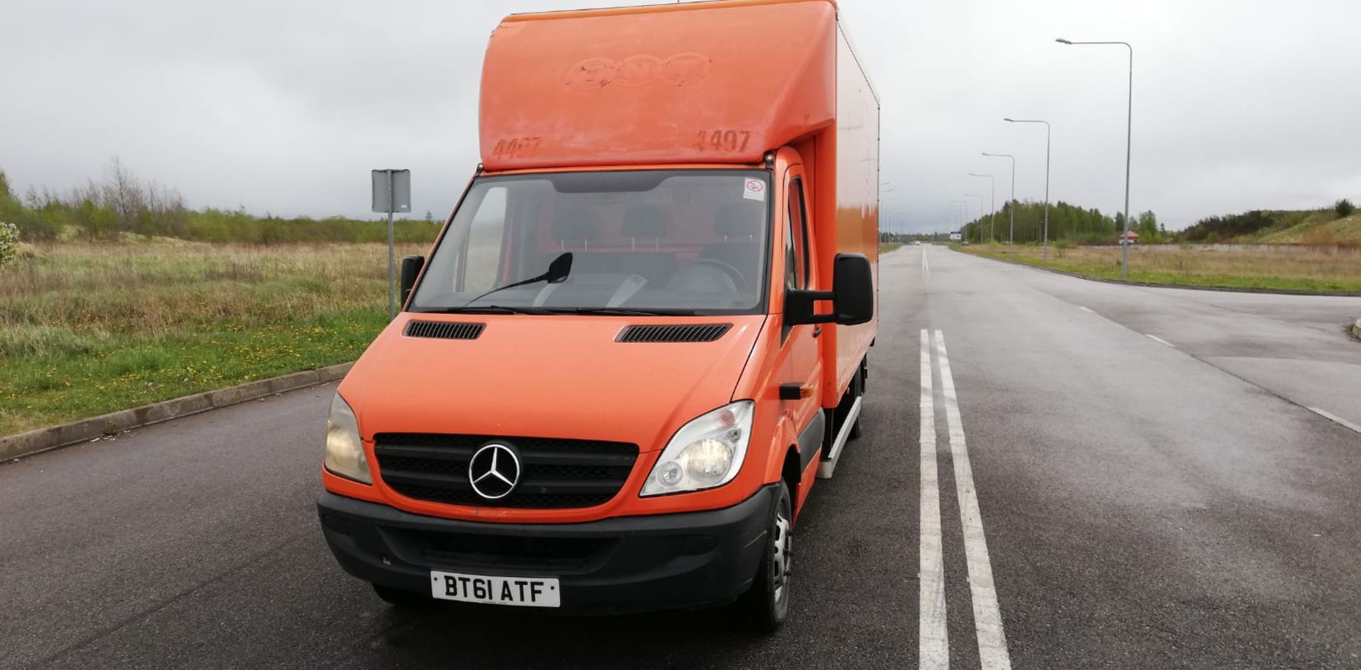 2011/11 REG MERCEDES-BENZ SPRINTER 513 CDI 2.2 DIESEL ORANGE LHD BOX VAN, SHOWING 1 FORMER KEEPER - Image 4 of 13