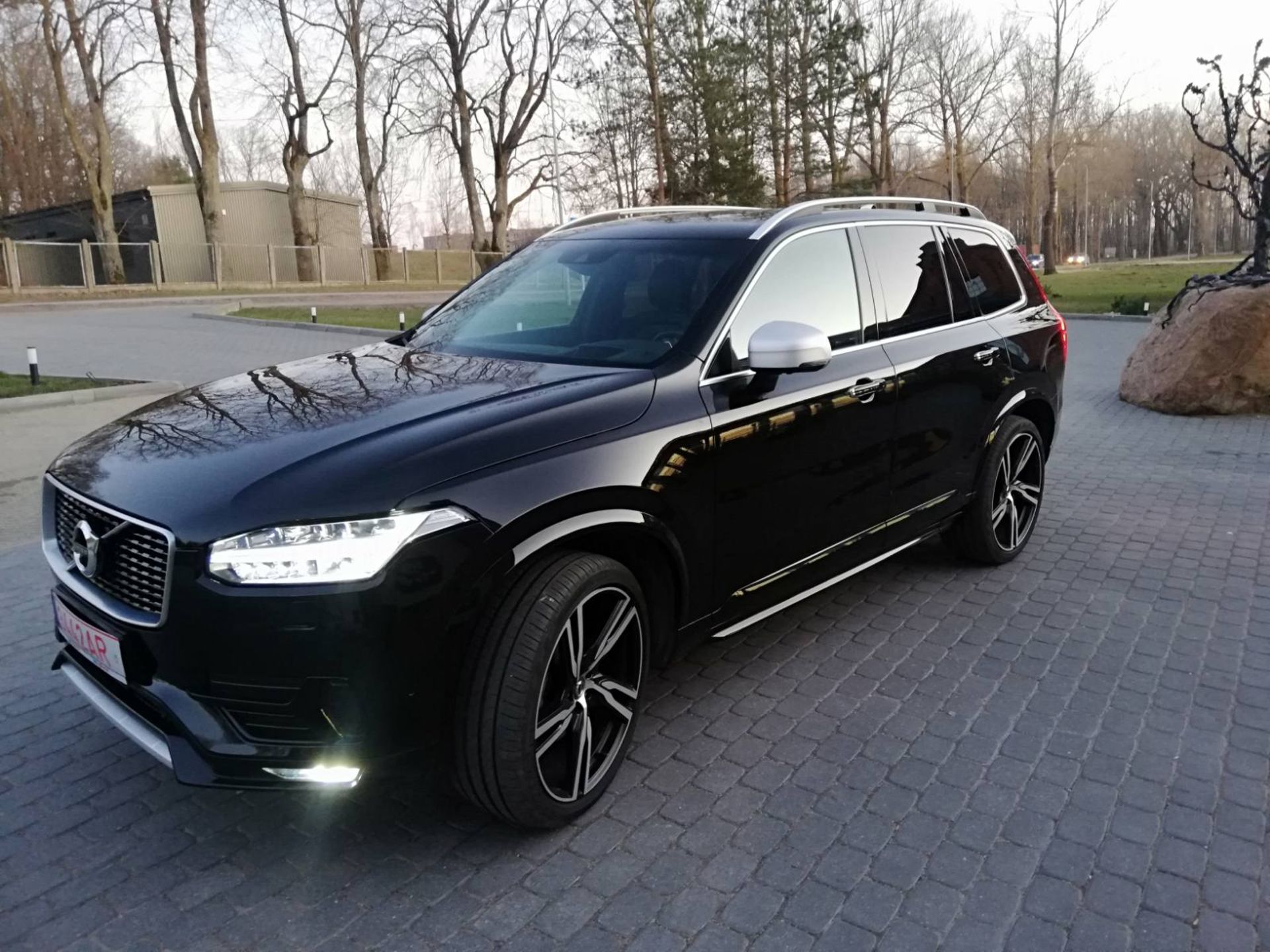 2017 VOLVO XC90 T6 AWD LEFT HAND DRIVE R-DESIGN 2.0L PETROL AUTOMATIC, 45,000 KM, DRIVES LIKE NEW