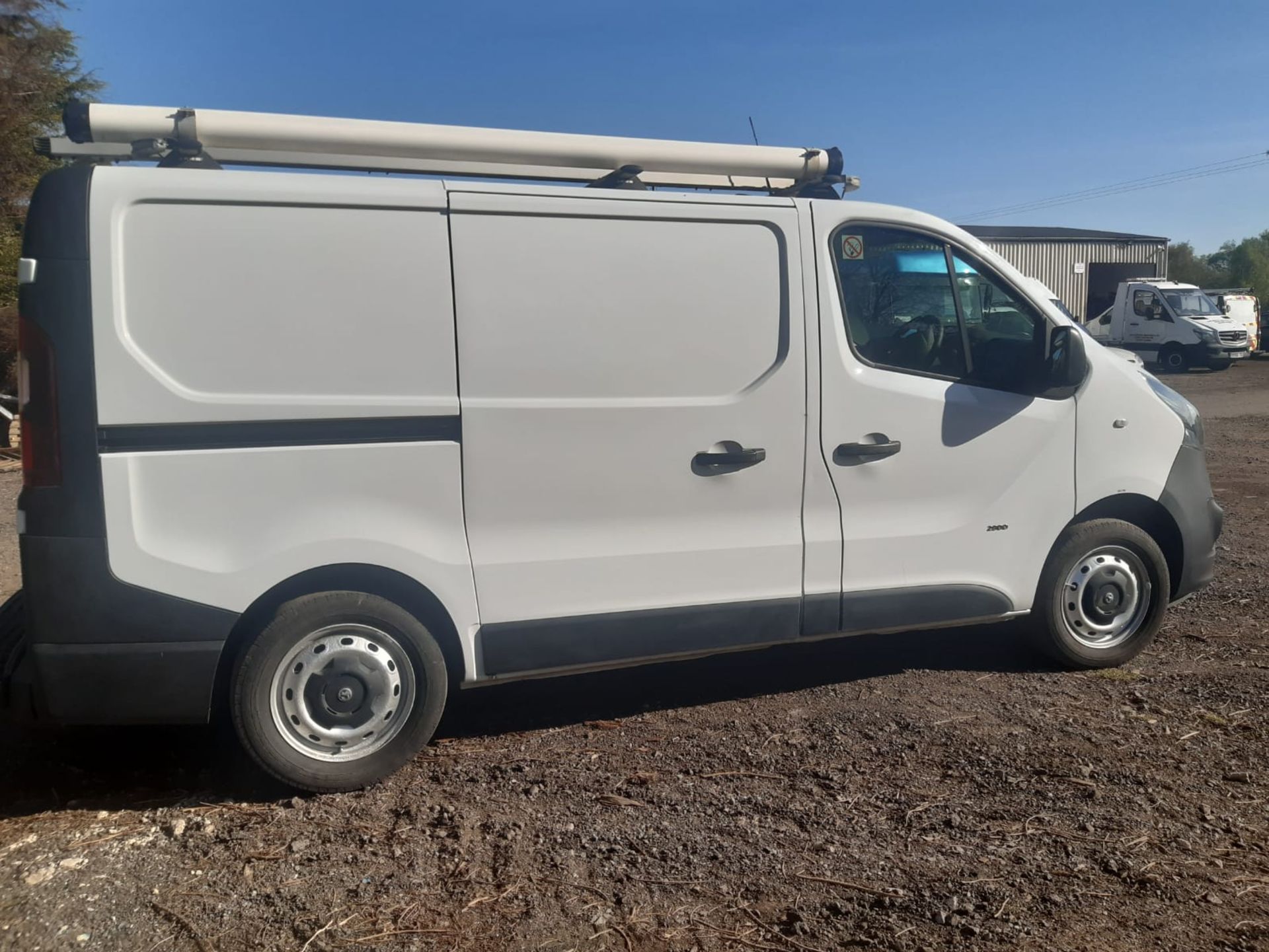 2014/64 REG VAUXHALL VIVARO 2900 CDTI ECOFLEX 1.6 DIESEL PANEL VAN, SHOWING 0 FORMER KEEPERS - Image 5 of 9