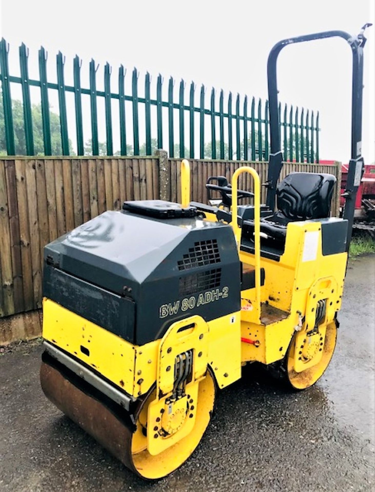 BOMAG BW80 ADH-2 RIDE ON TWIN DRUM TANDEM ROLLER, YEAR 2008, 1988 HOURS, FOLDING ROPS *PLUS VAT* - Image 3 of 10