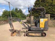 2015 VOLVO EC15C TRACKED CRAWLER MINI EXCAVATOR / DIGGER, 1710 HOURS, 3 X BUCKETS, RUNS,DRIVES, DIGS