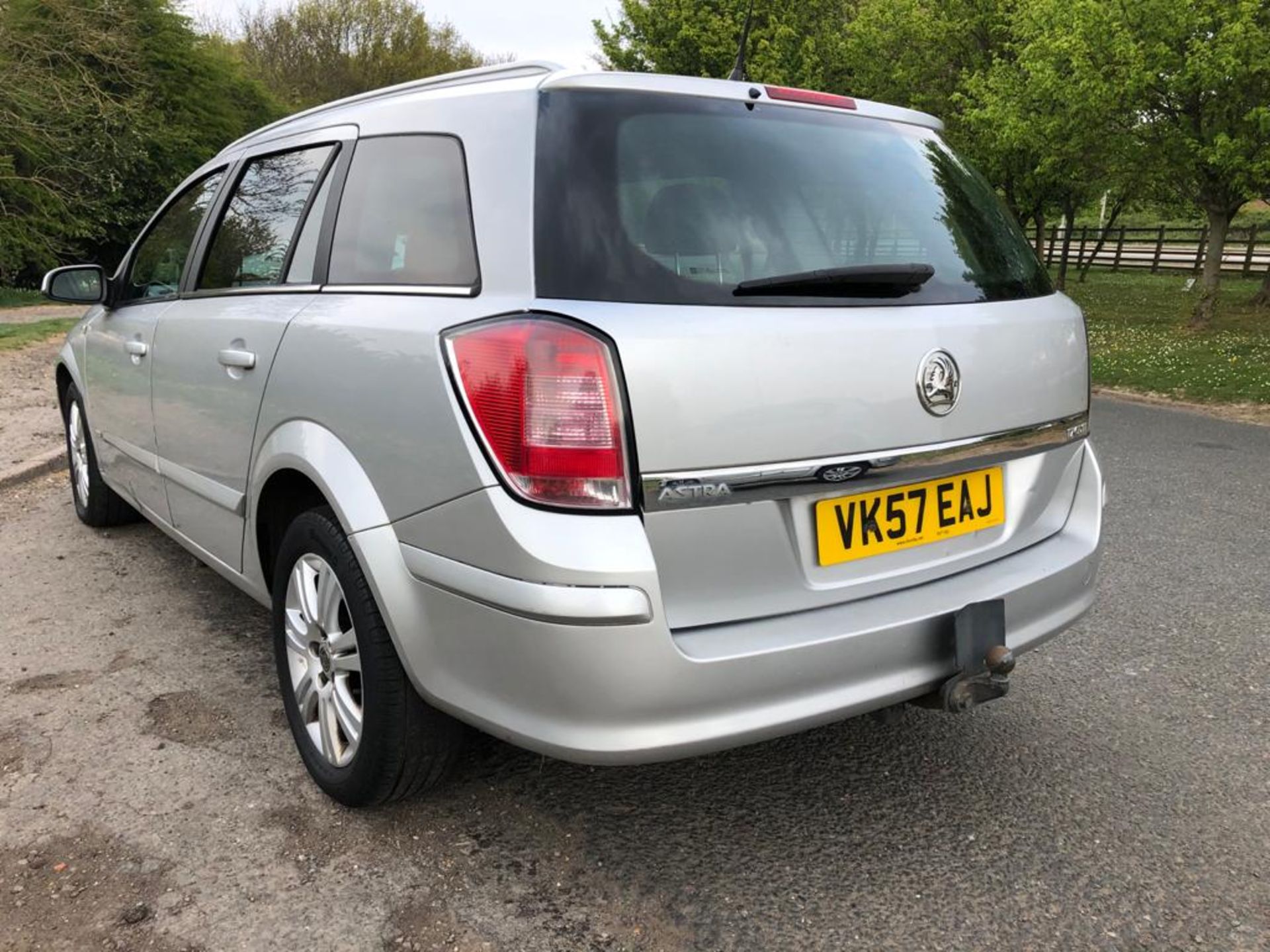 2007/57 REG VAUXHALL ASTRA DESIGN CDTI 100 1.7 DIESEL ESTATE SILVER, SHOWING 2 FORMER KEEPERS - Image 5 of 23