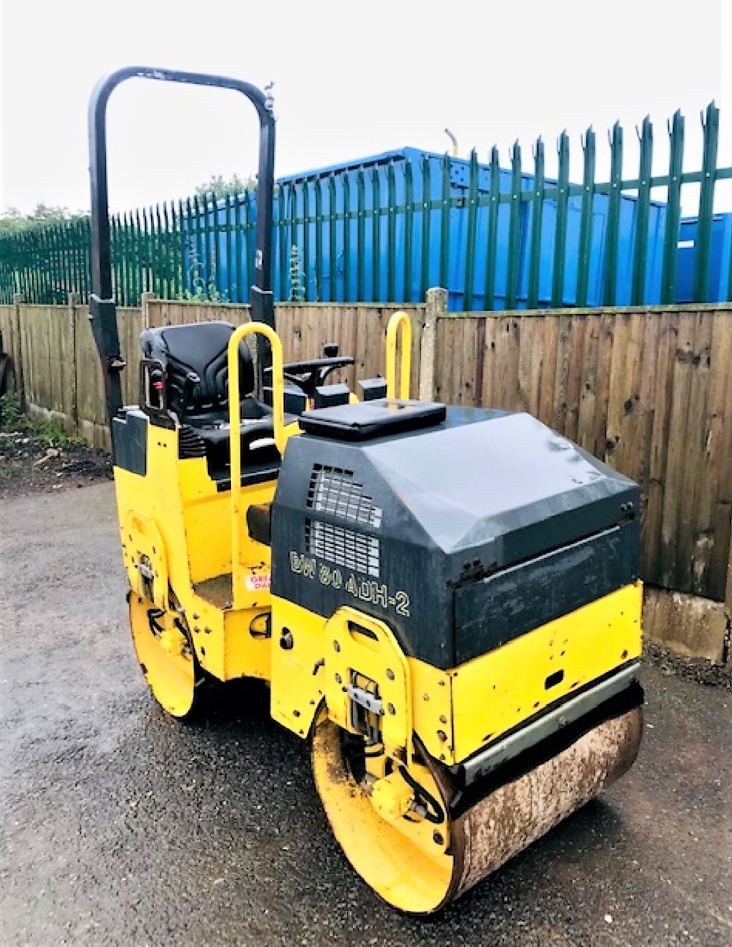 BOMAG BW80 ADH-2 RIDE ON TWIN DRUM TANDEM ROLLER, YEAR 2008, 1988 HOURS, FOLDING ROPS *PLUS VAT* - Image 4 of 10