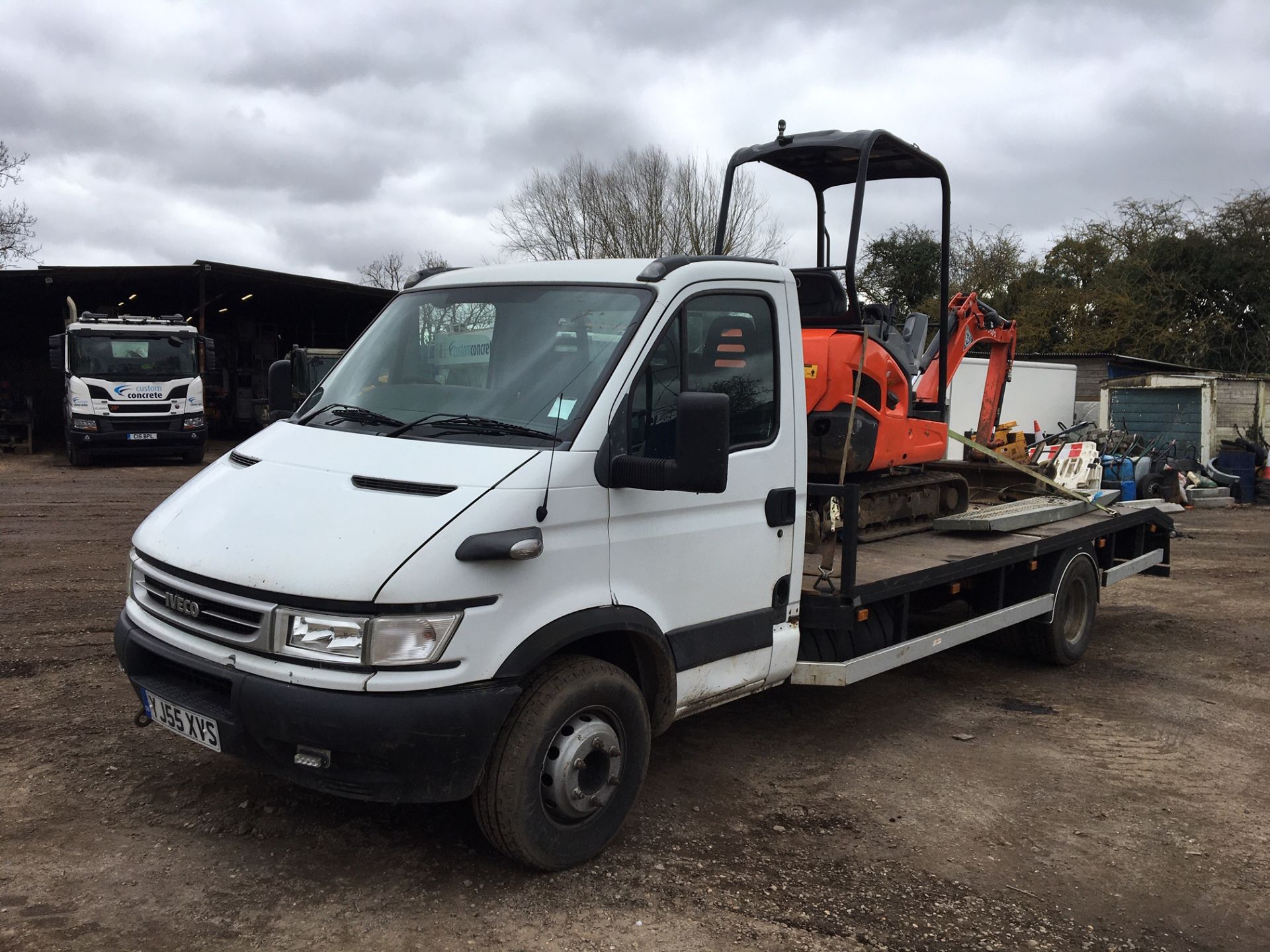 2006/55 REG IVECO DAILY 60C17 3.0 DIESEL WHITE 6.5T BEAVER-TAIL RECOVERY, SHOWING 0 FORMER KEEPERS - Image 2 of 4