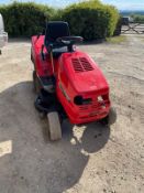 MURRAY HYDROSTATIC RIDE ON LAWN MOWER, RUNS, DRIVES AND CUTS *NO VAT*