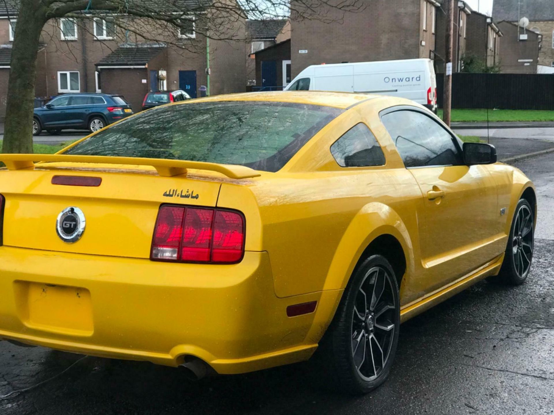 2006 FORD MUSTANG 4.6 V8 GT RARE MANUAL SCREAMING YELLOW LHD FRESH IMPORT - Image 4 of 9